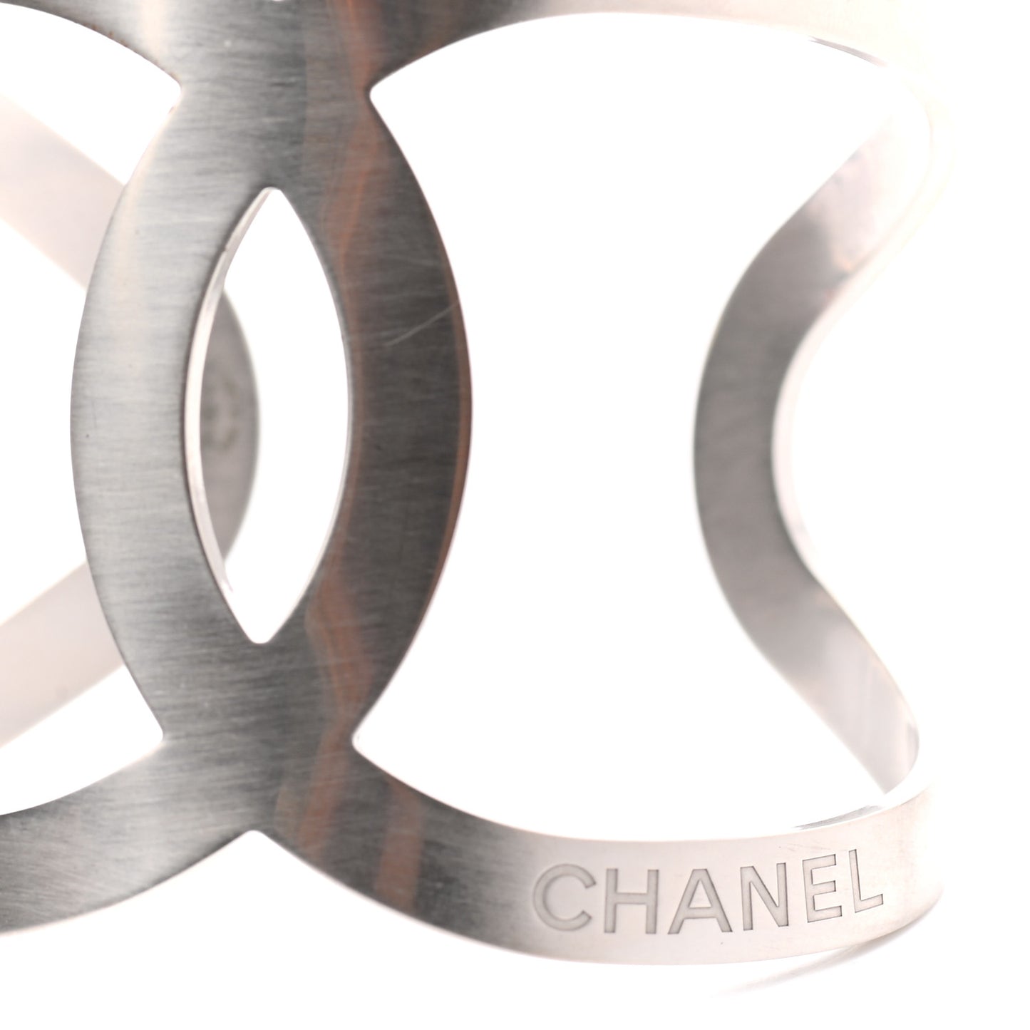 Metal CC Cuff Silver