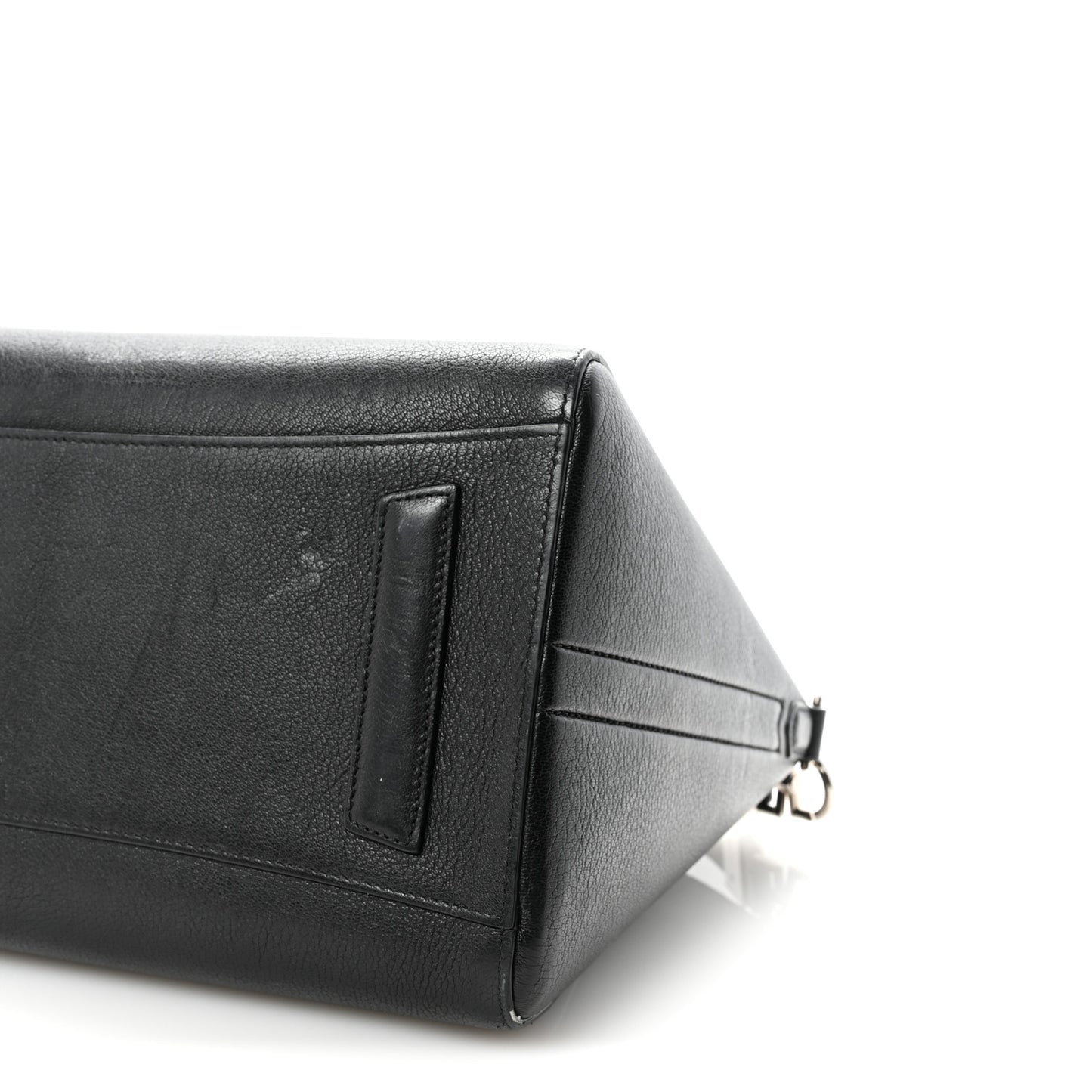 Sugar Goatskin Medium Antigona Black