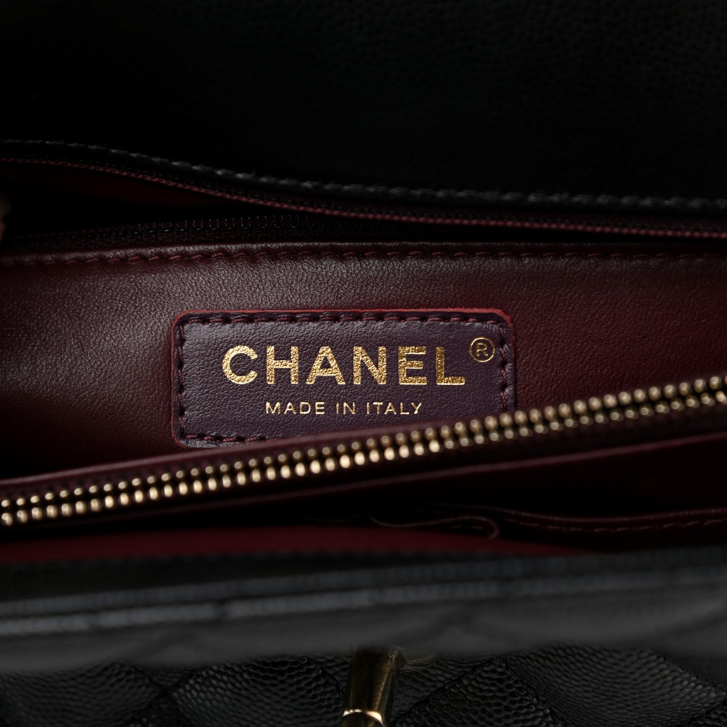 Caviar Quilted Medium Coco Handle Flap Black