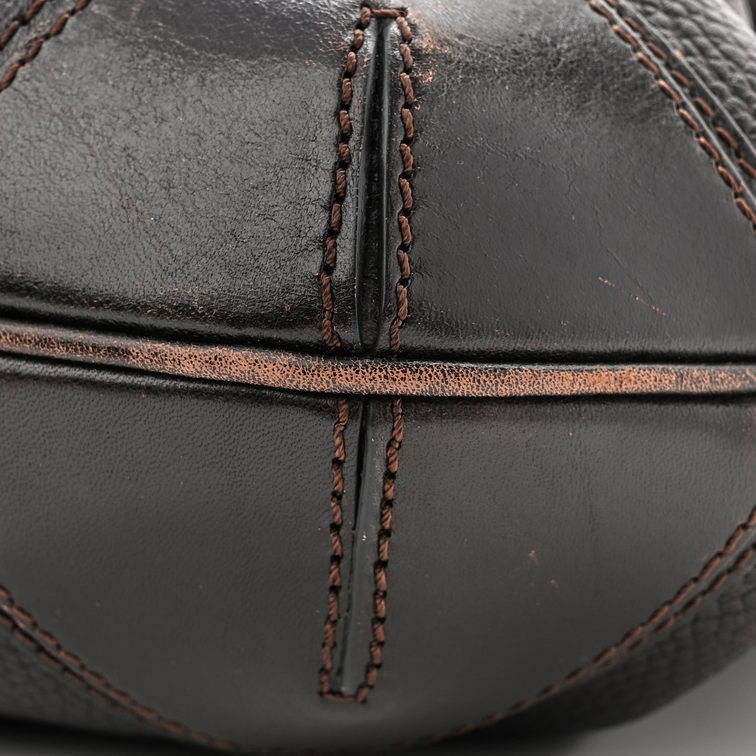 Burberry Grainy Calfskin Willenmore Hobo Black 11 of 12
