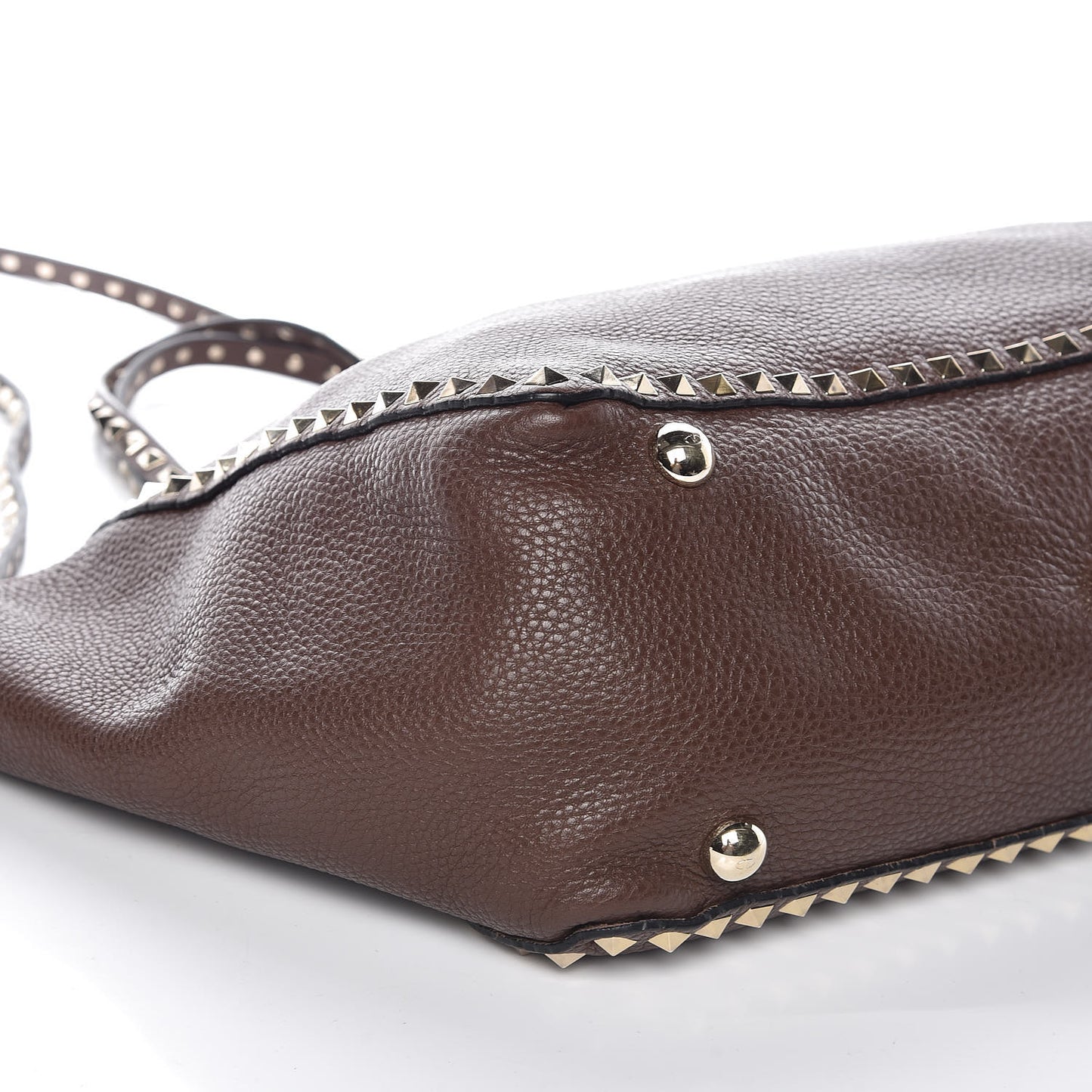 Pebbled Calfskin Medium Rockstud Tote Cacao