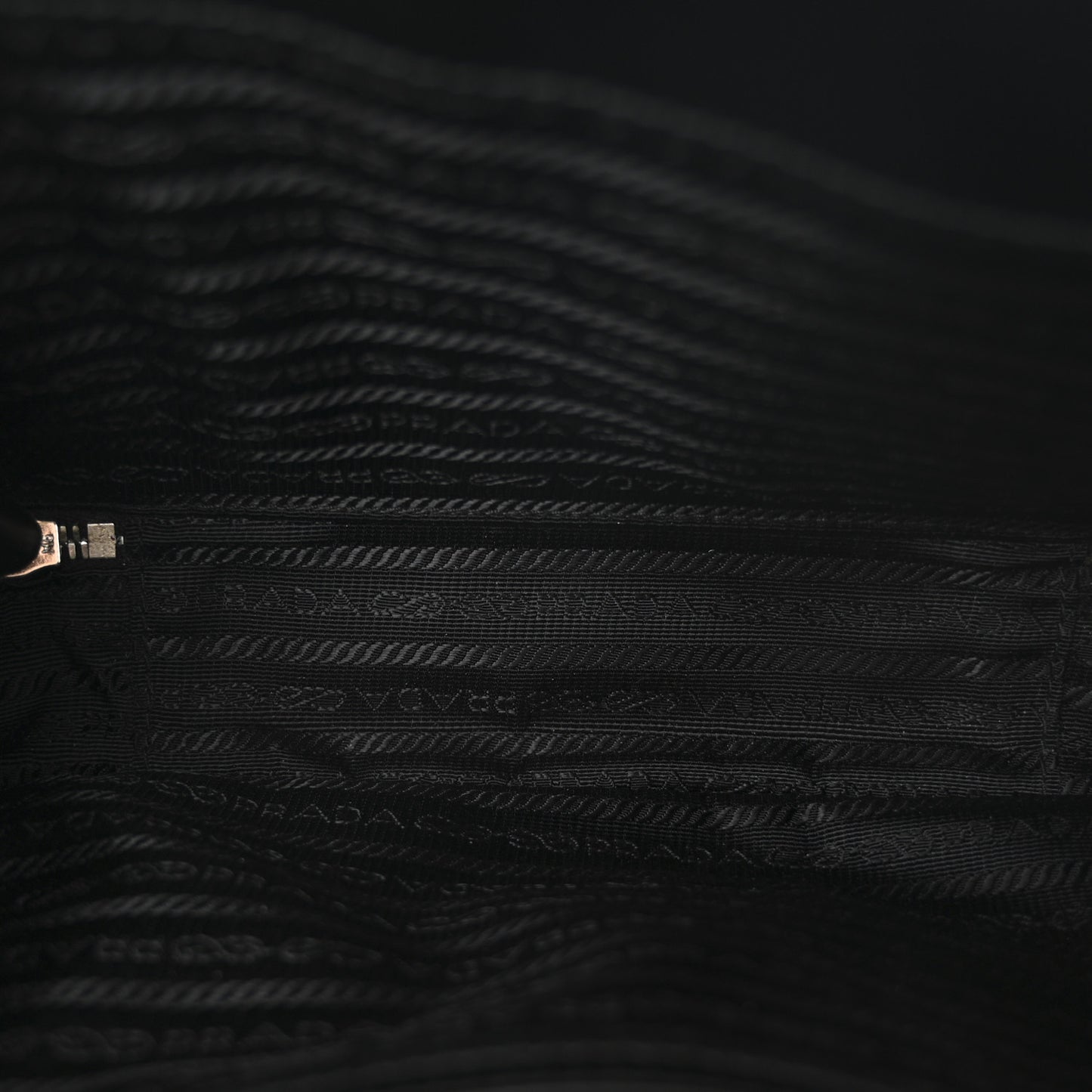 Saffiano Travel Medium Brique Crossbody Bag Black