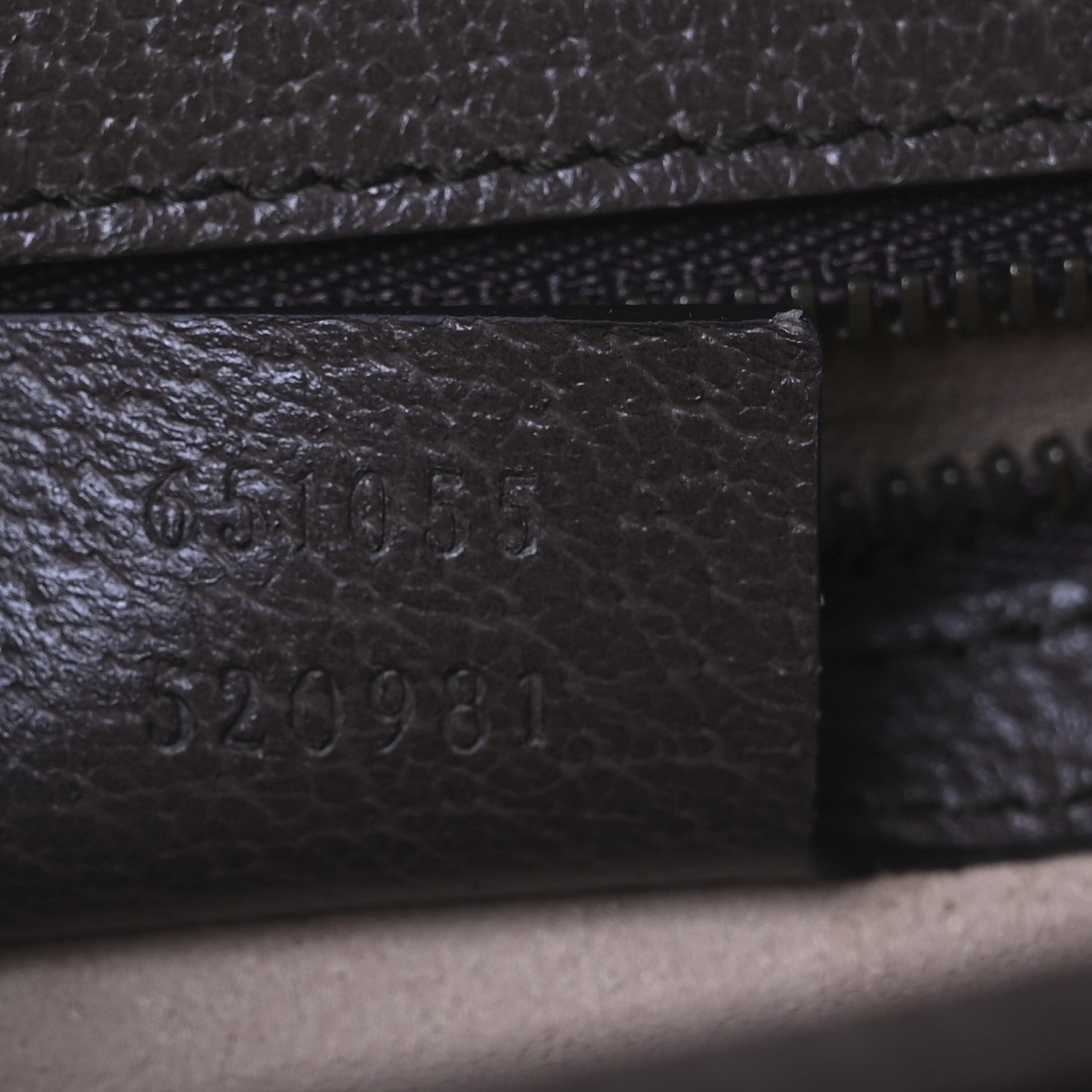 Gucci GG Supreme Monogram Textured Dollar Calfskin Web Small Ophidia Padlock Top Handle Bag Beige Ebony New Acero 7 of 13