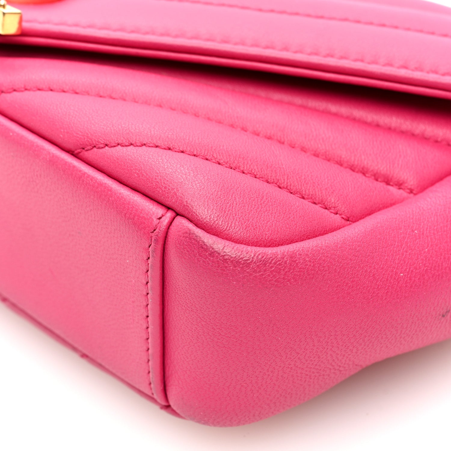 Saint Laurent Calfskin Matelasse Chevron Classic Monogram Baby Chain Bag Fuchsia 9 of 9