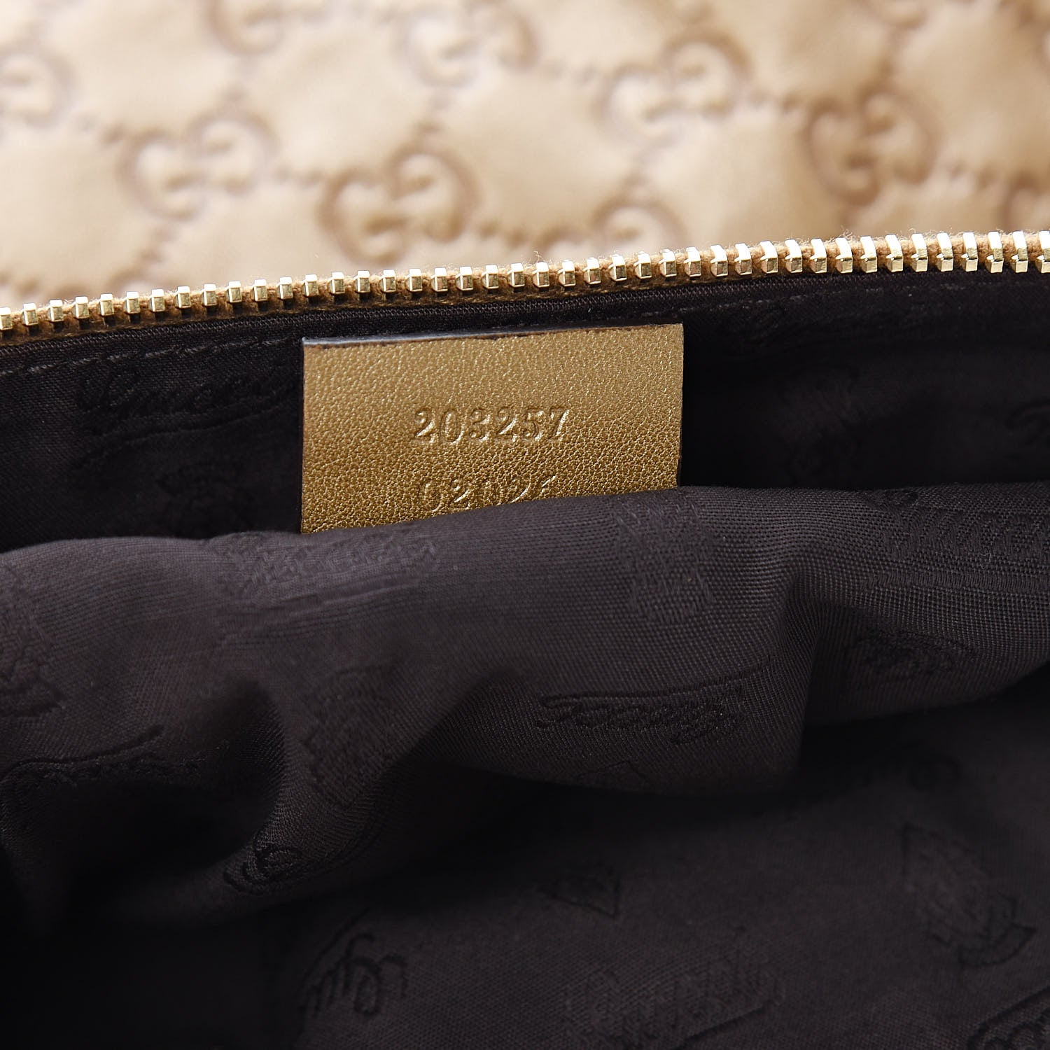 Gucci Guccissima Small D Ring Messenger Gold 7 of 10