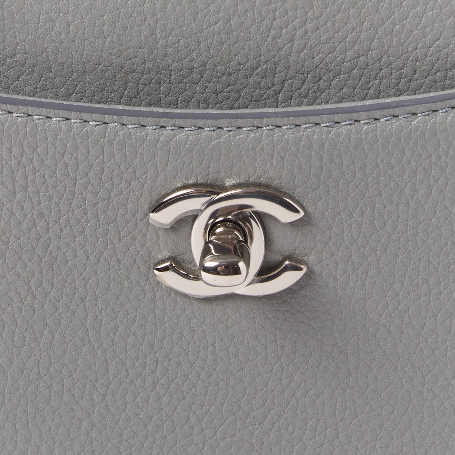 Chanel Grained Calfskin Small Neo Executive Shopper Tote Grey 7 of 11