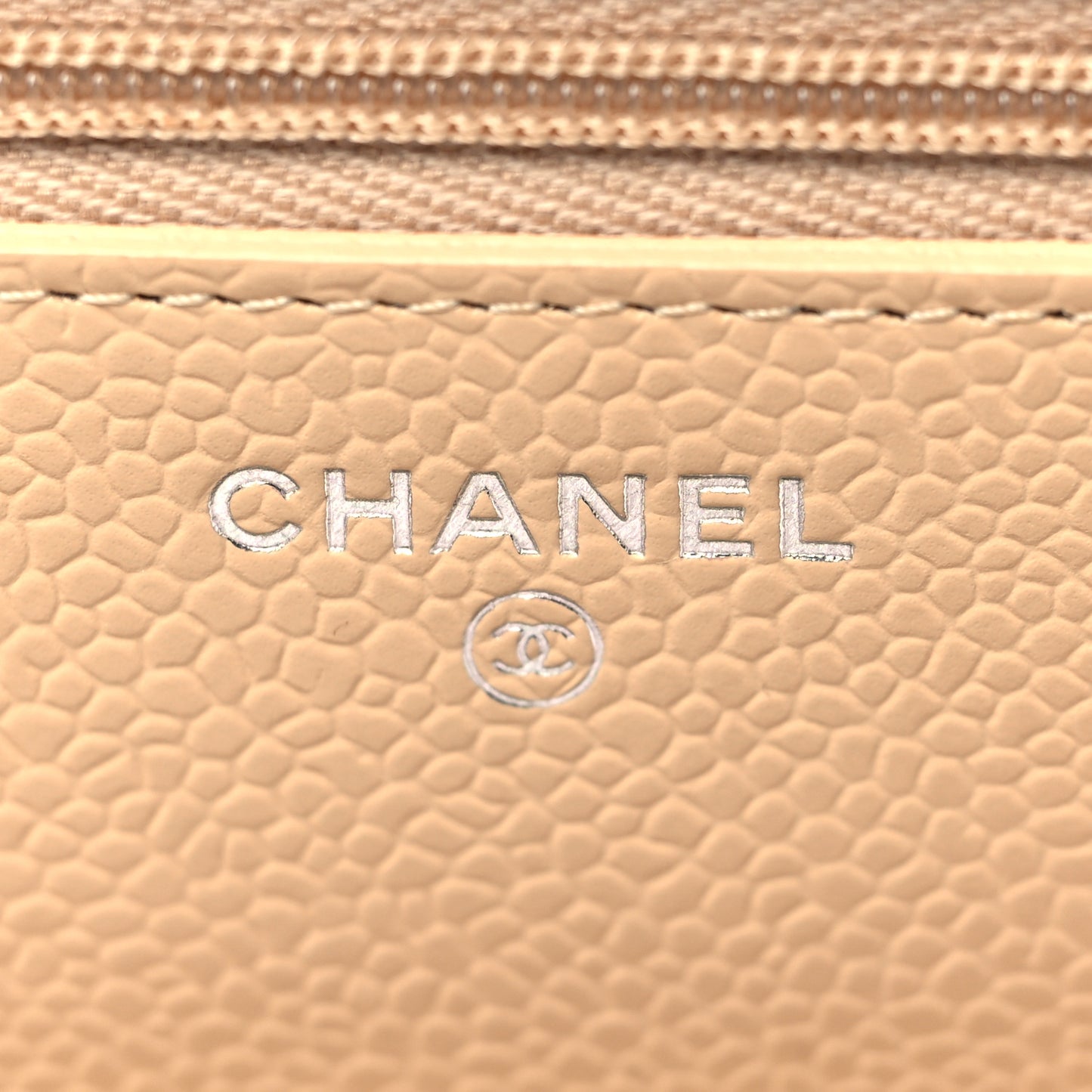 Caviar Quilted Wallet On Chain WOC Beige
