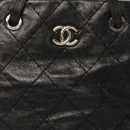 Chanel Glazed Calfskin Large On the Road Zip Tote Black 9 of 14