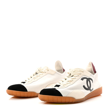 Chanel Calfskin Embossed Suede Sneakers 38 White Black 4 of 10