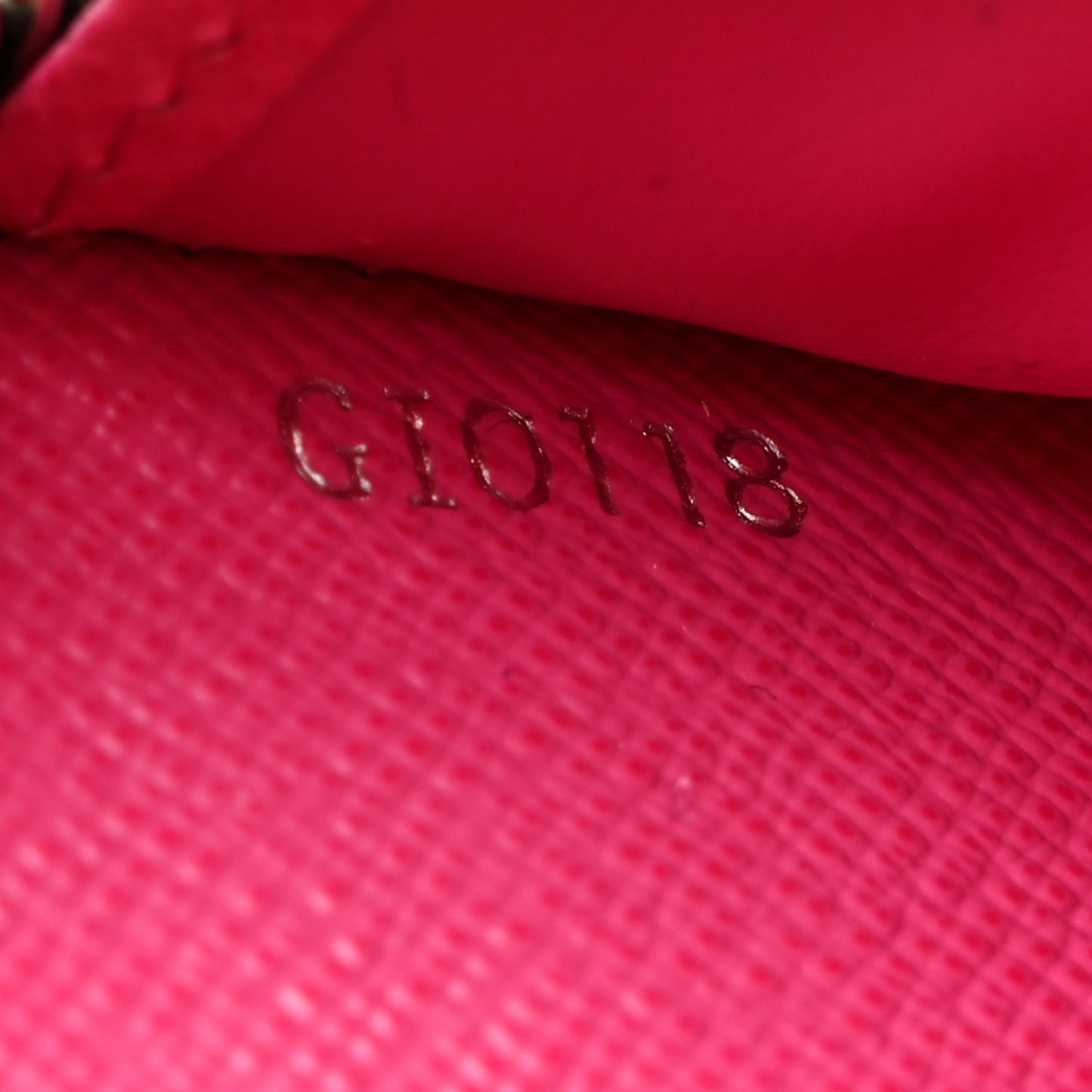 Epi Zippy Wallet Black Hot Pink