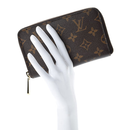 Louis Vuitton Monogram Zippy Compact Wallet 2 of 8