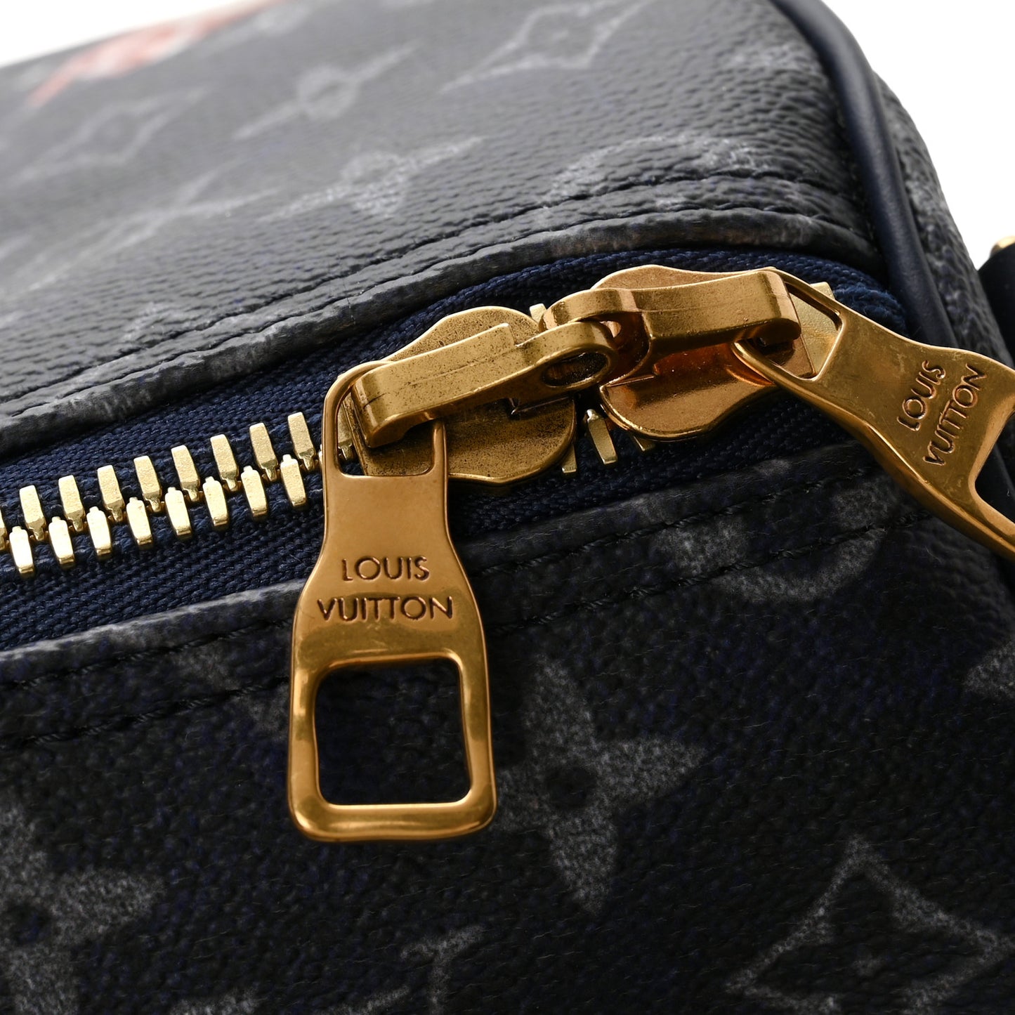 Monogram Bleach Keepall Bandouliere 50 Ink Blue