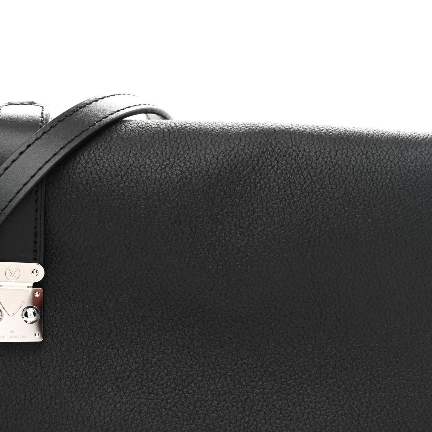 Calfskin Side Trunk MM Black