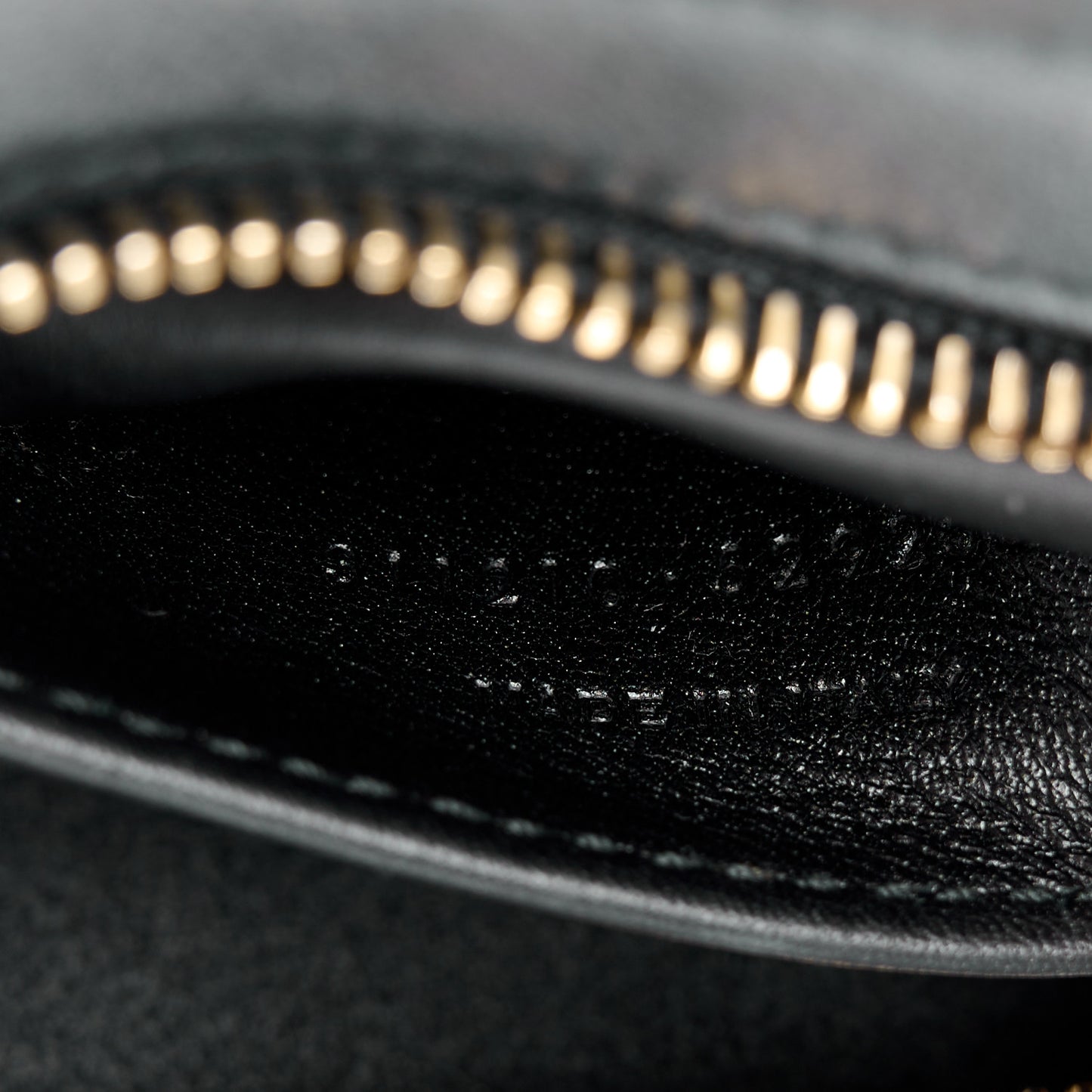 Calfskin Small Classic Y Cabas Black