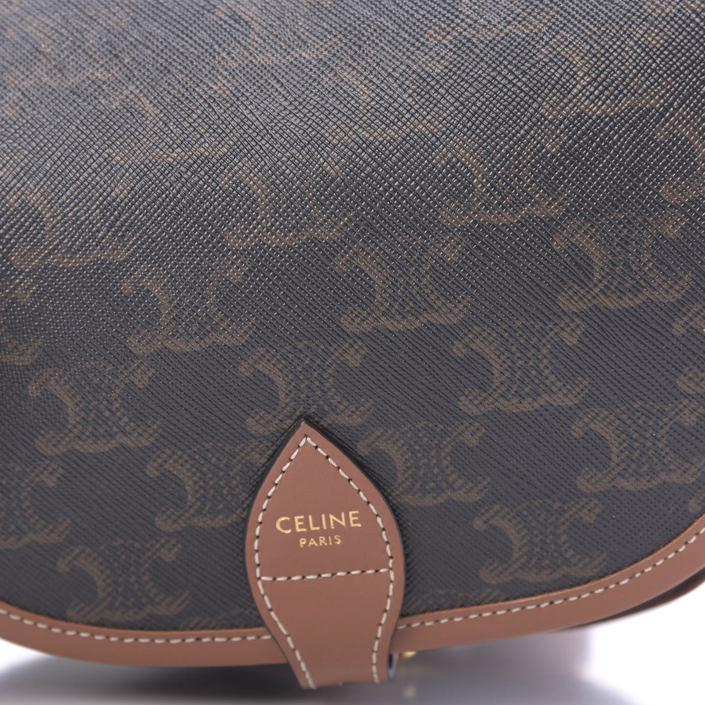 Triomphe Canvas Medium Folco Bag Tan