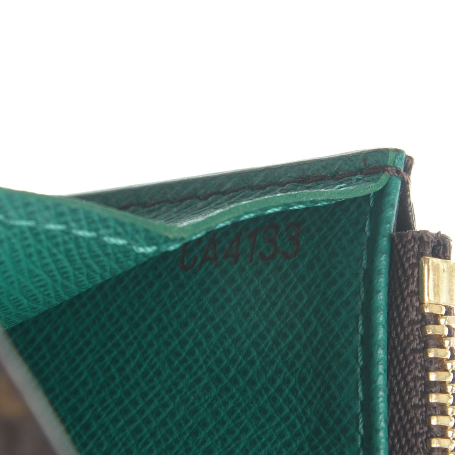 Louis Vuitton Monogram Emilie Wallet Vert 8 of 8