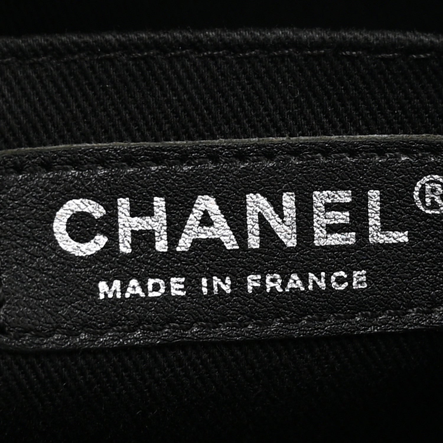 Chanel Grained Vegetal Calfskin Urban Shopping Tote Black 8 of 15