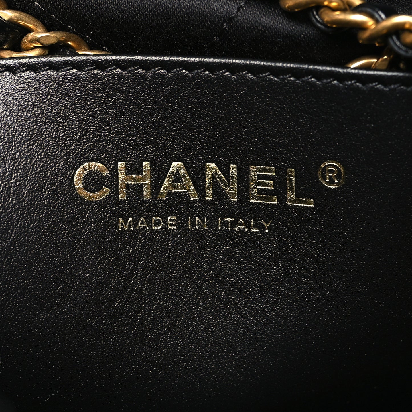 Shiny Calfskin Quilted Mini Chanel 22 Black