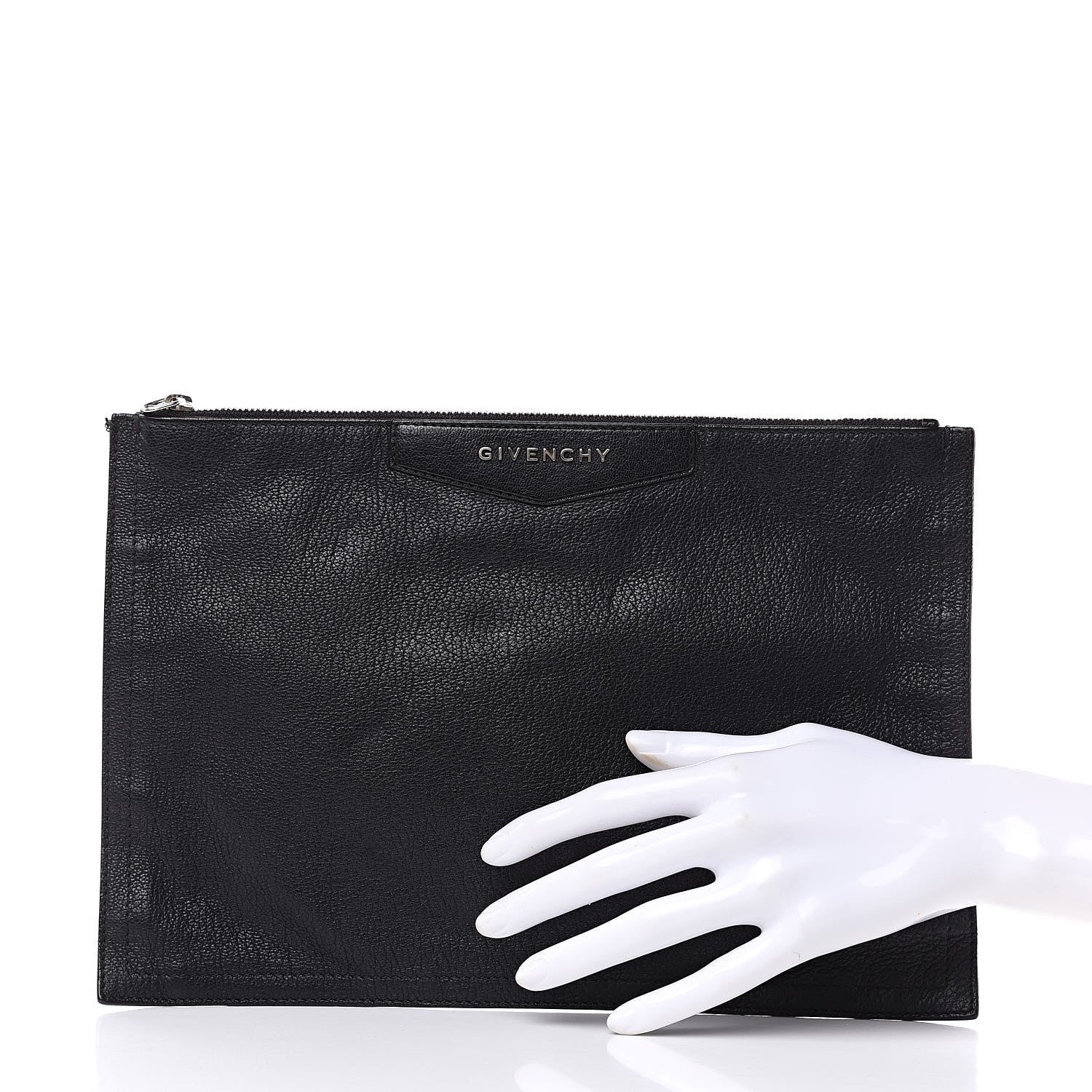 Givenchy Sugar Goatskin Medium Antigona Pouch Black 2 of 10