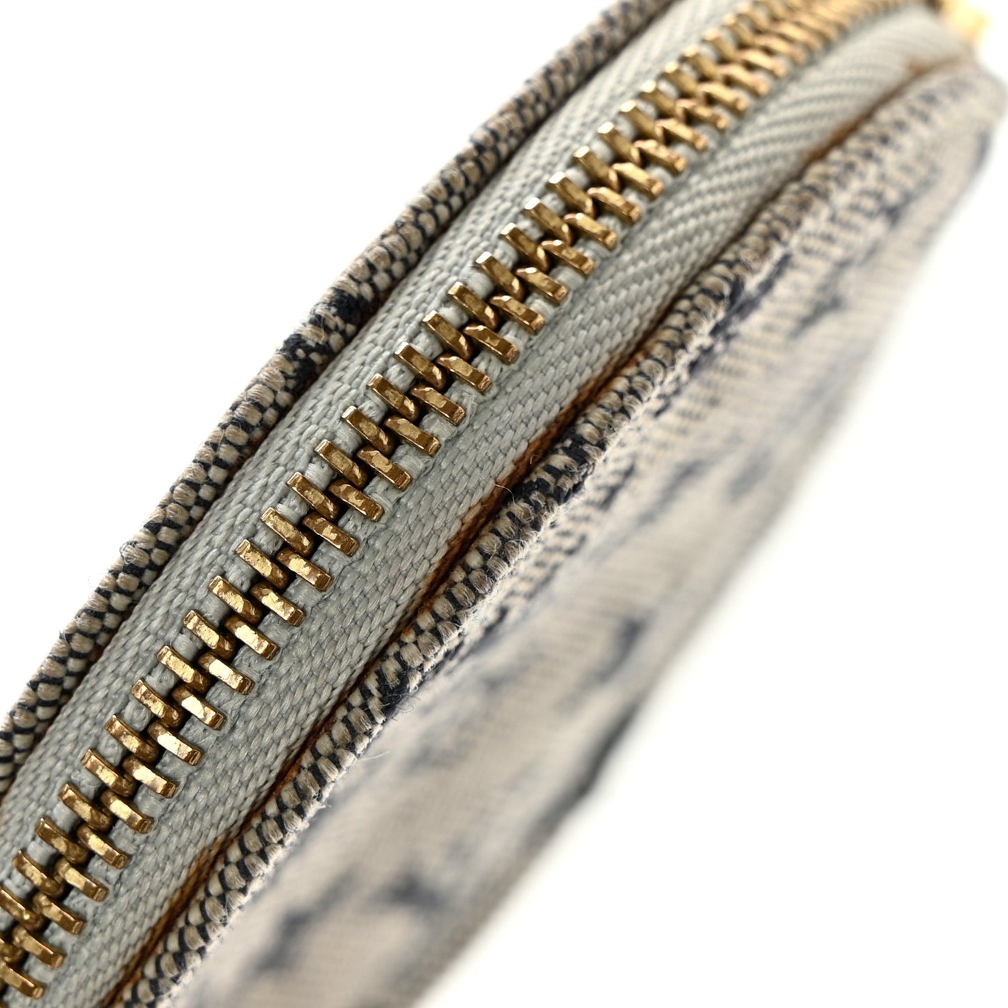 Mini Lin Croisette Round Coin Purse Blue