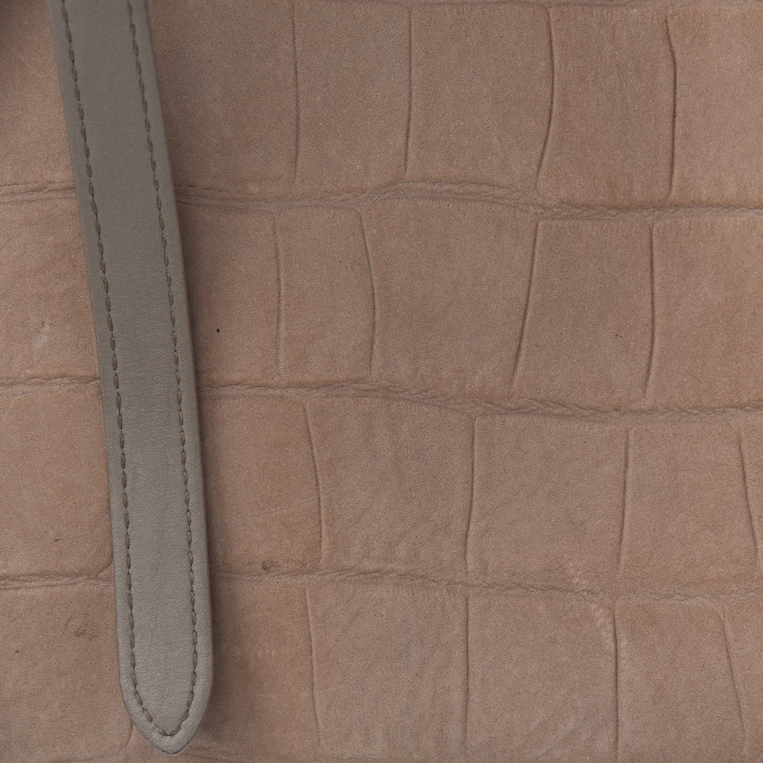 Celine Crocodile Embossed Nubuck Small Belt Cabas Phantom Beige 31 of 33