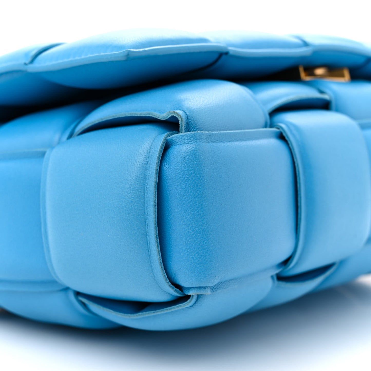 Lambskin Maxi Intrecciato Padded Chain Cassette Crossbody Bag Swimming Pool