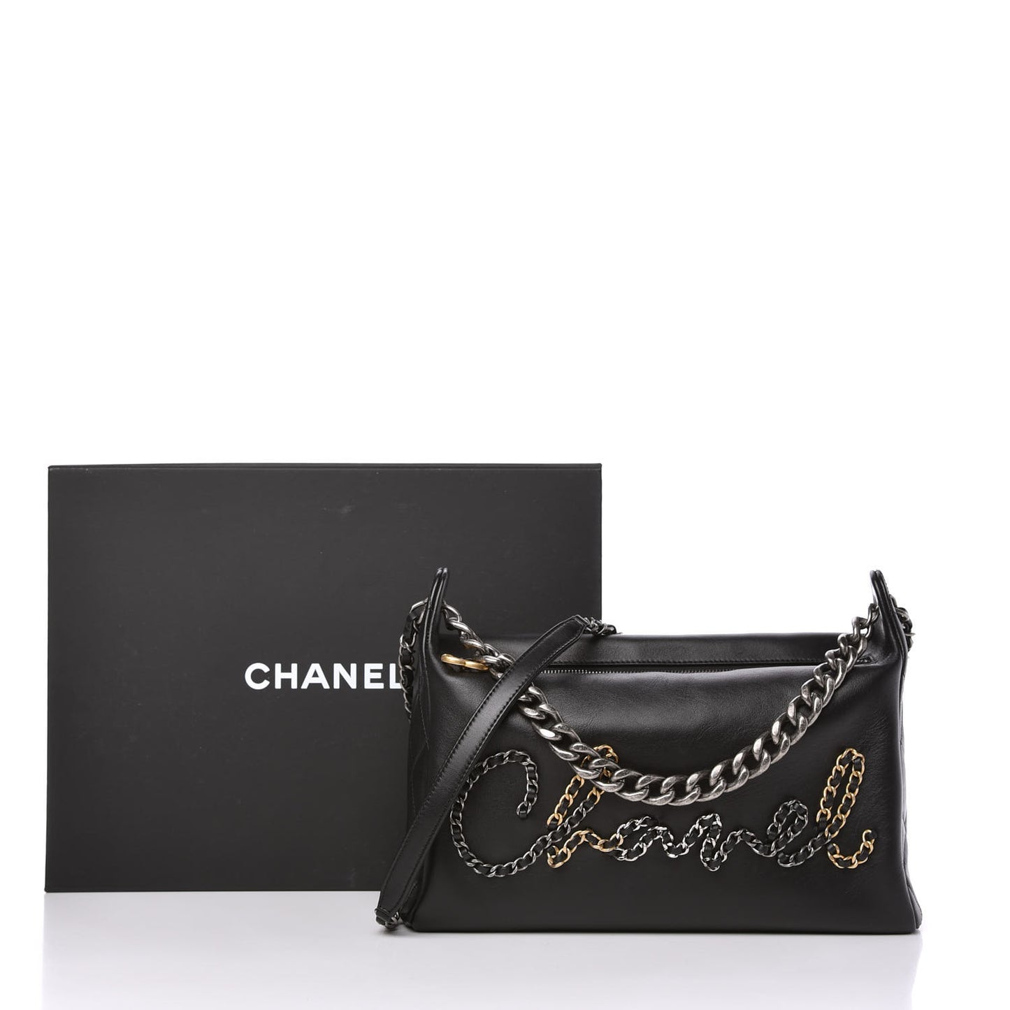 Calfskin Chain 20s Signature Hobo Black