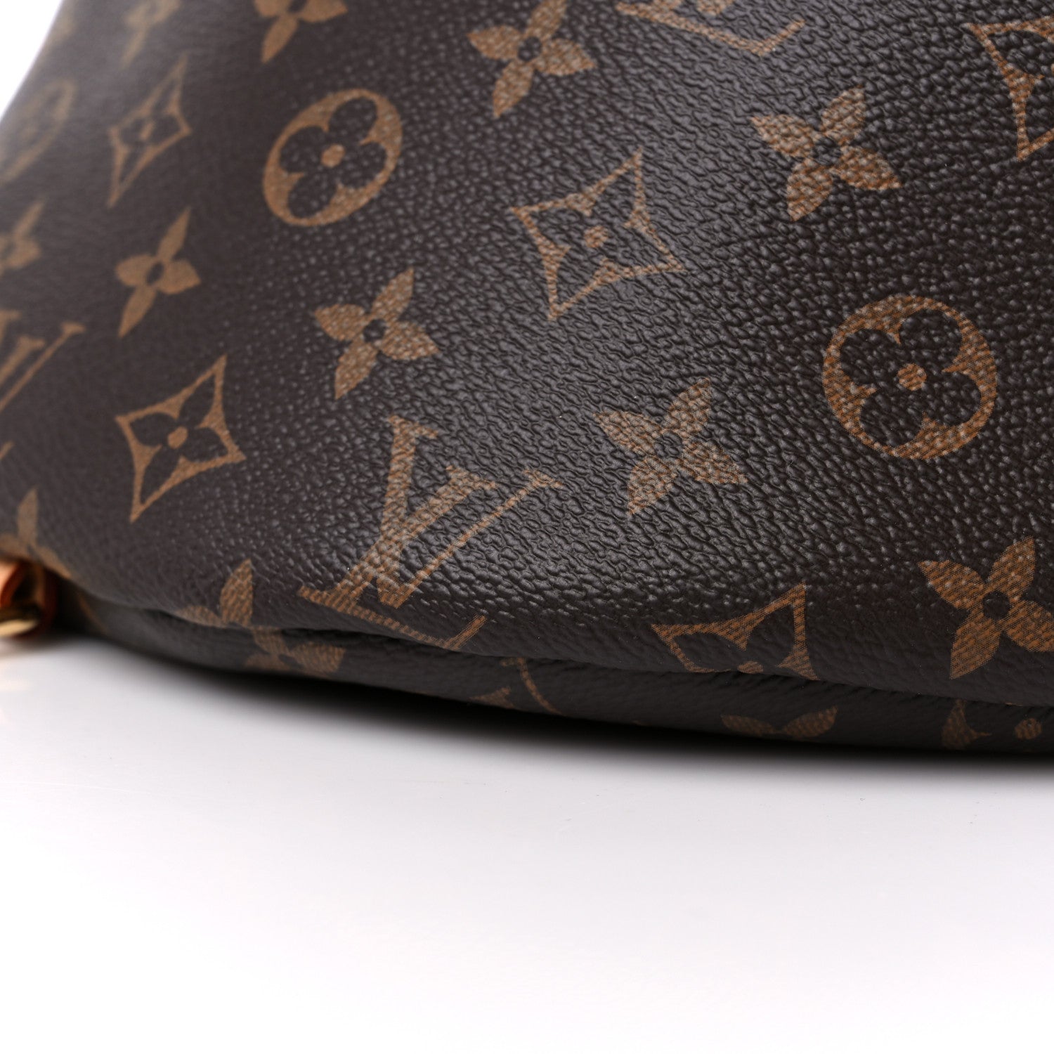 Louis Vuitton Monogram Bumbag 9 of 13