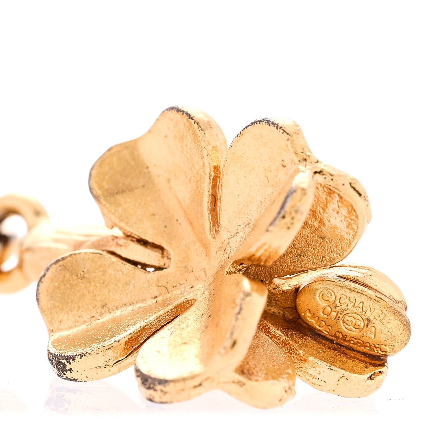Chanel Metal CC Clover Necklace Gold 6 of 6