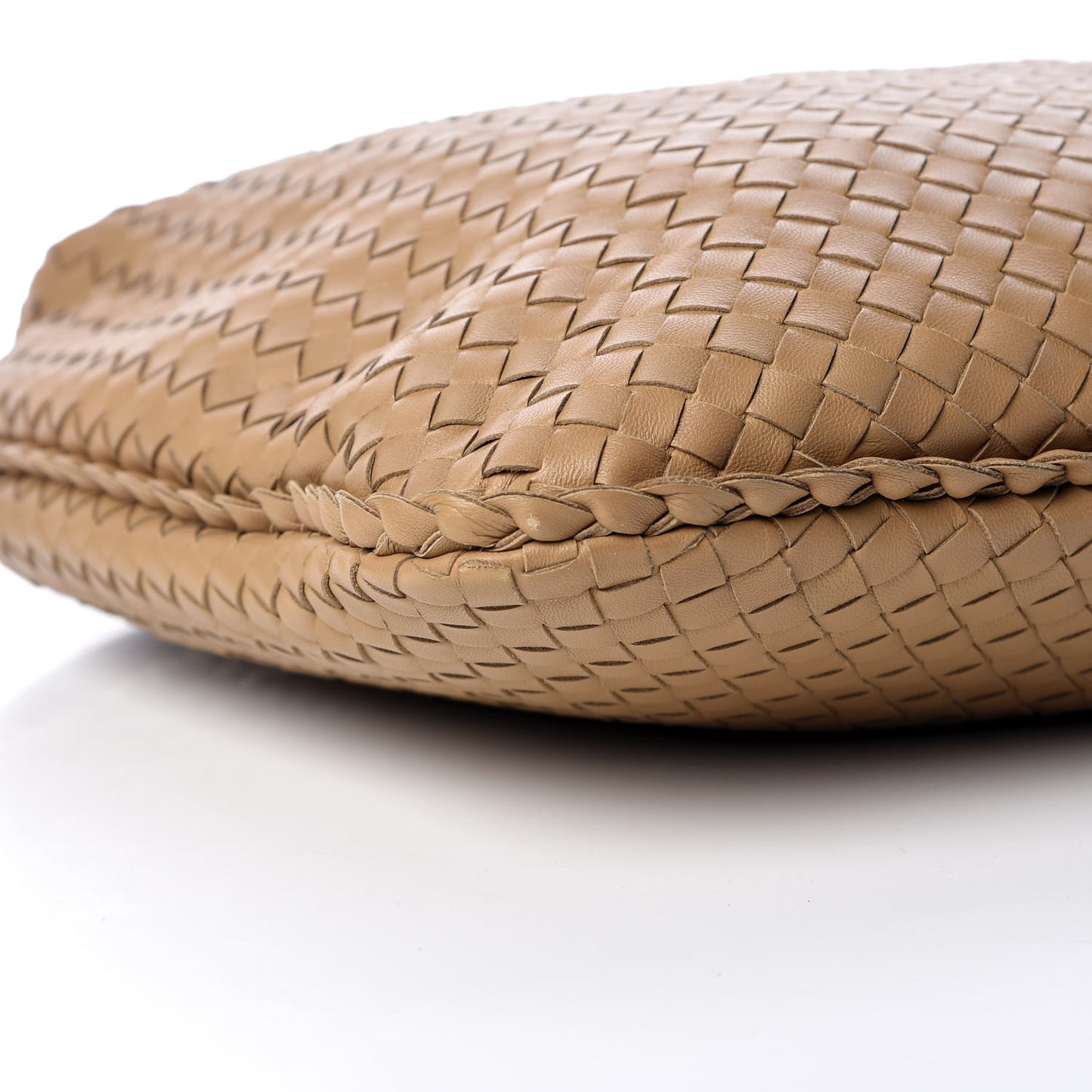 Nappa Intrecciato Large Veneta Hobo Camel