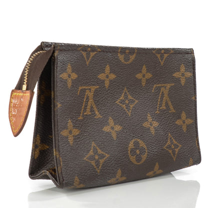 Louis Vuitton Monogram Toiletry Pouch 15 3 of 8