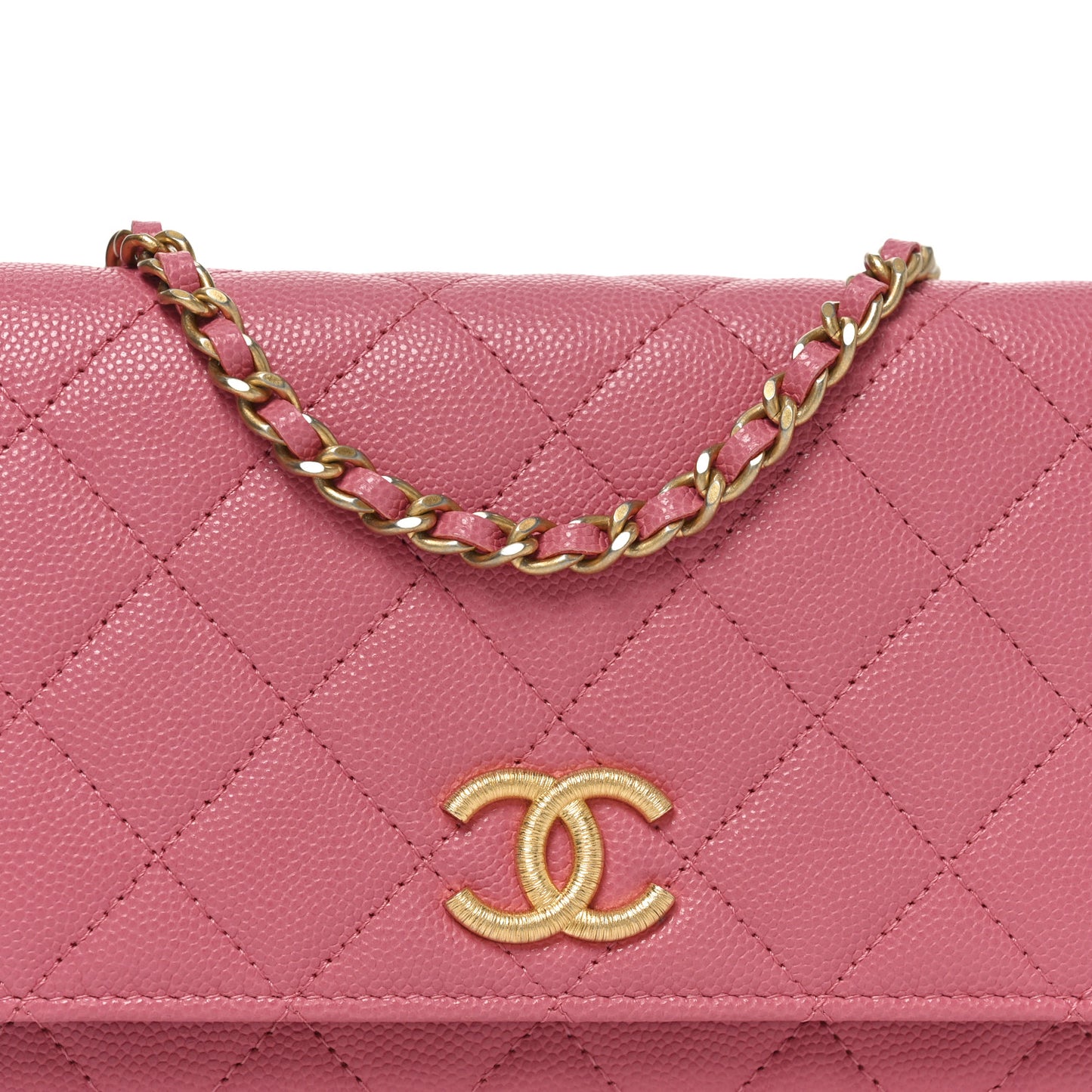Caviar Quilted Textured CC Wallet On Chain WOC Pink
