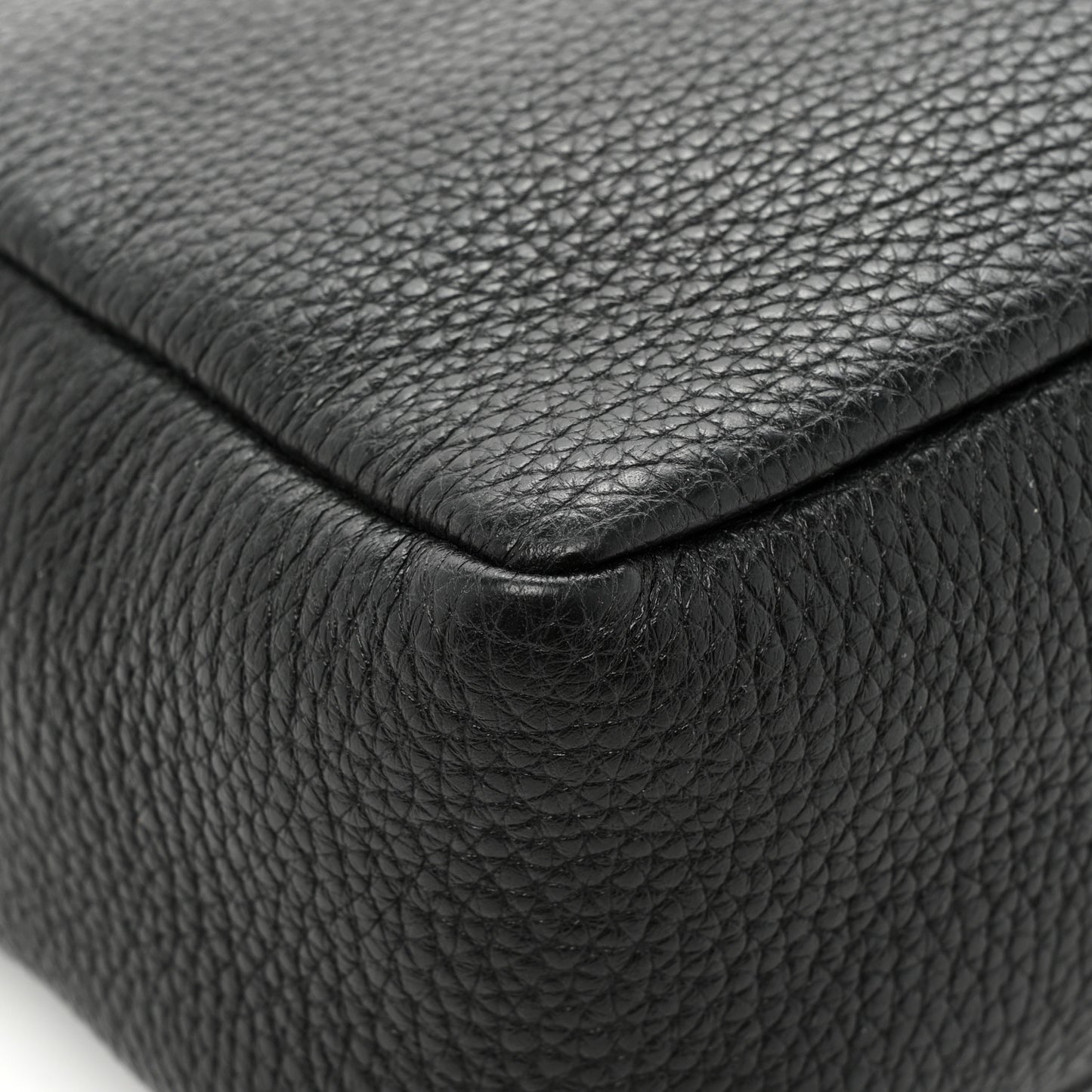Vitello Daino Soft Medium Double Zip Shoulder Bag Black