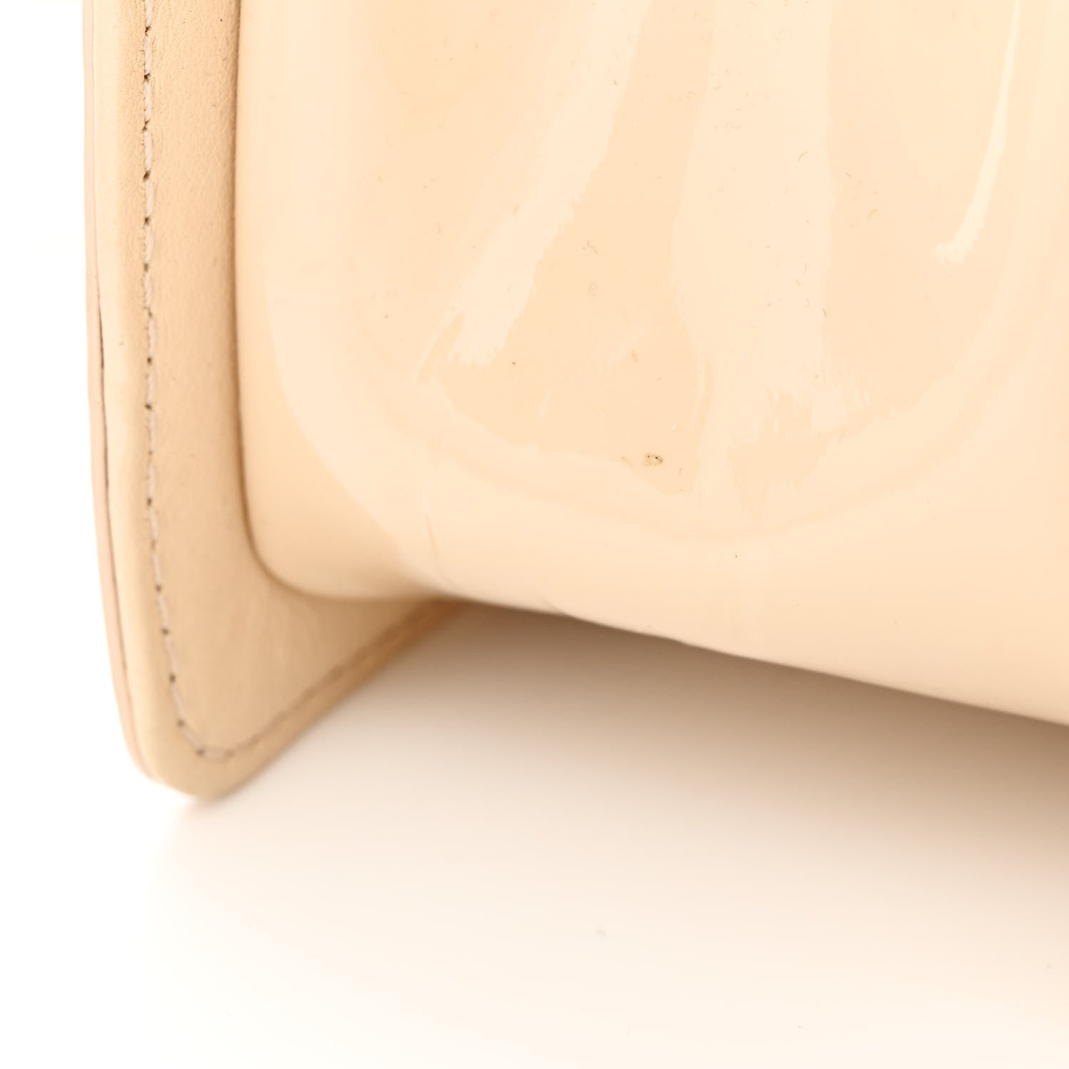 Chanel Patent Calfskin Quilted Medium Plexiglass Boy Flap Beige 16 of 18