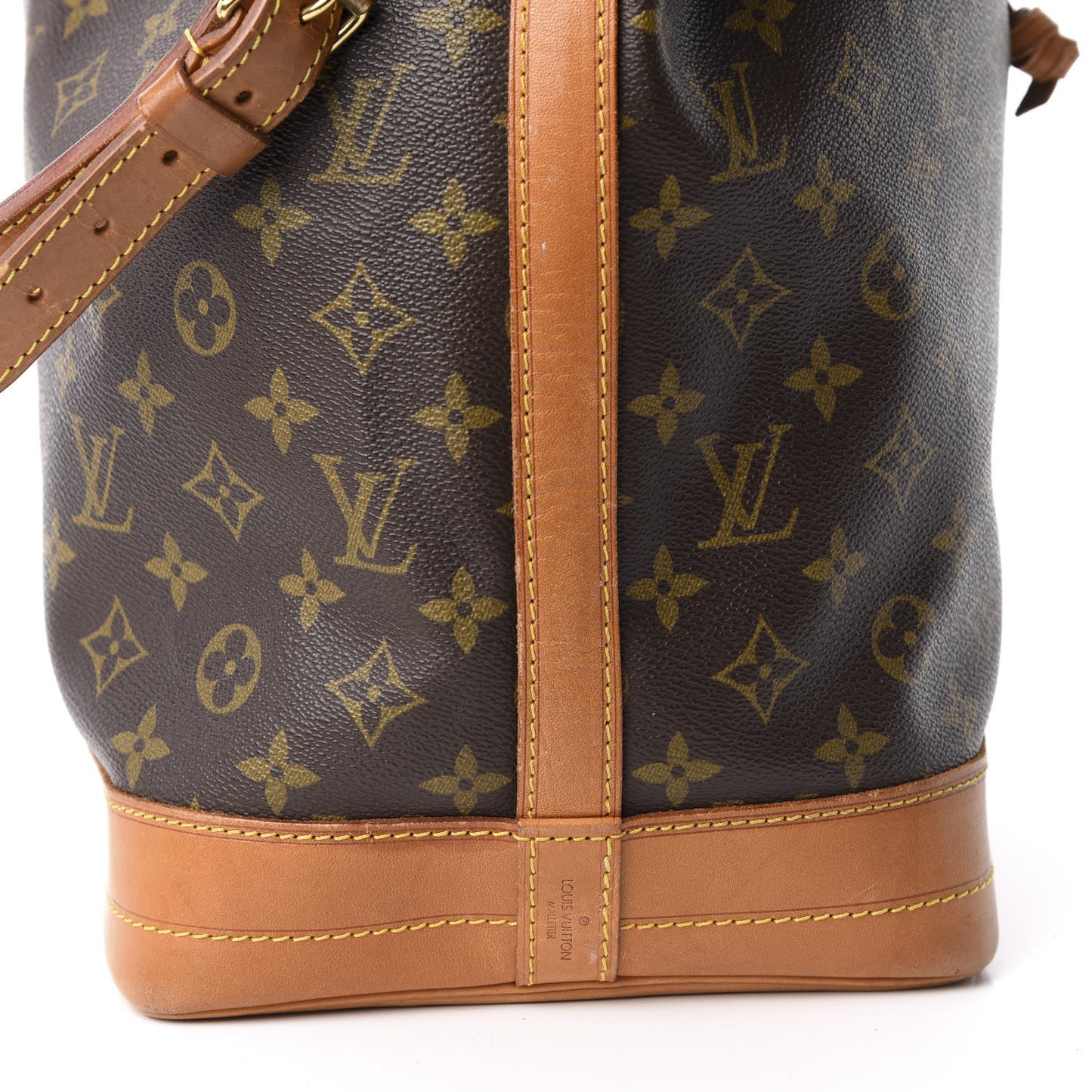 Monogram Noe