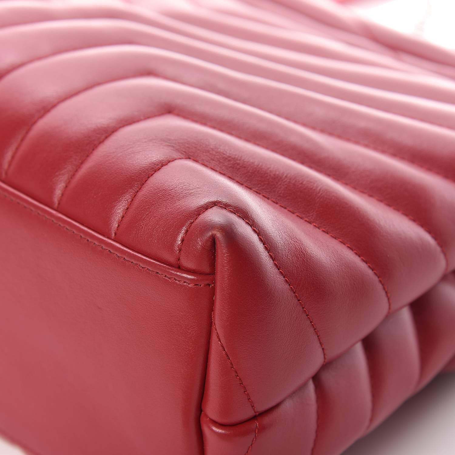 Saint Laurent Calfskin Y Quilted Monogram Medium Loulou Chain Satchel Lipstick Red 11 of 11