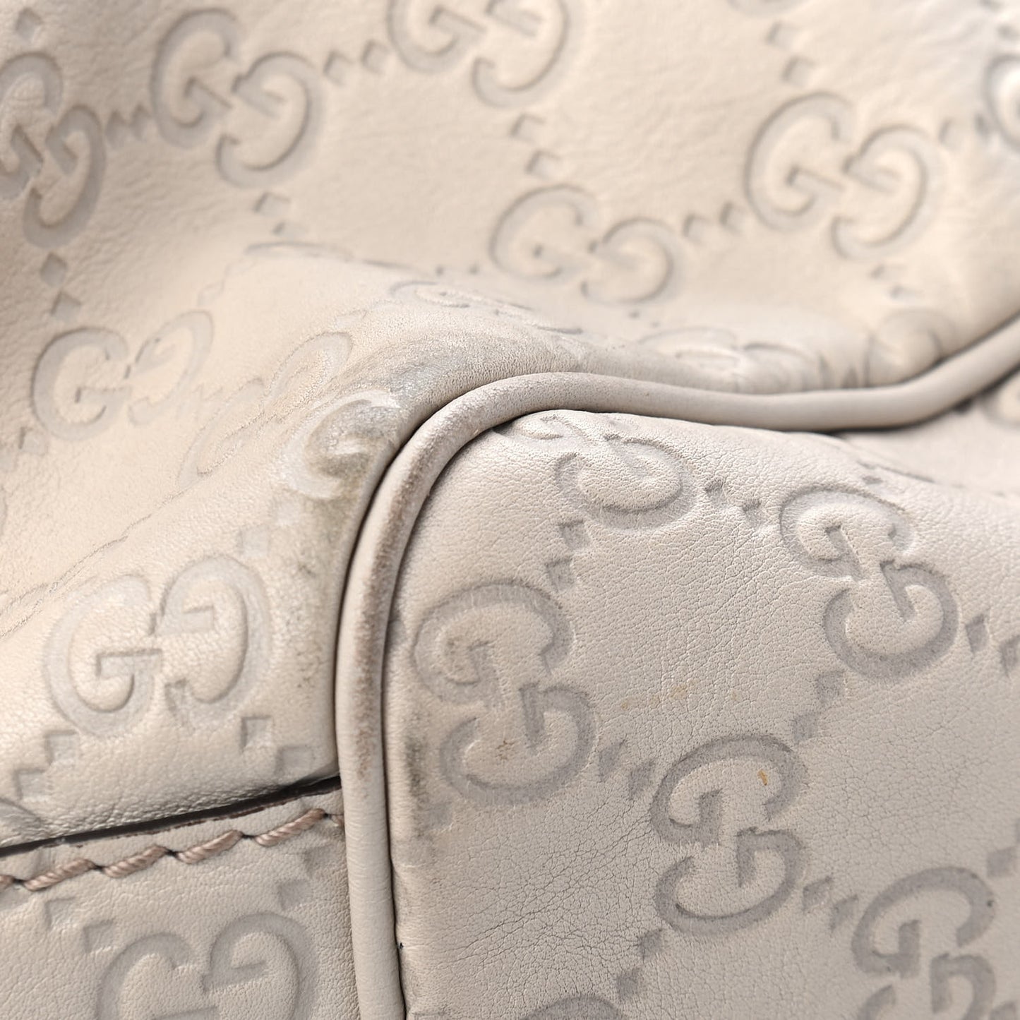 Guccissima Large Sukey Tote Mystic White