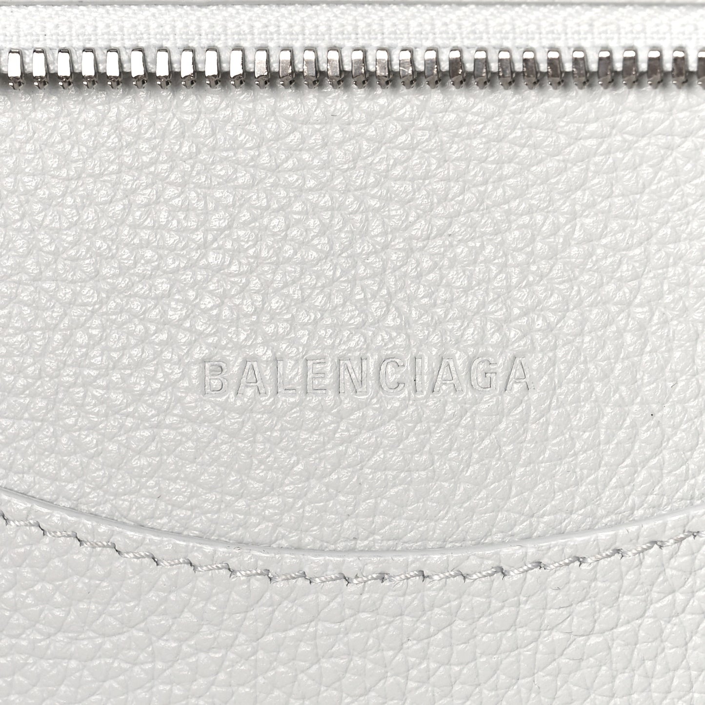 Grained Calfskin Neo Classic Silver Hardware S City White