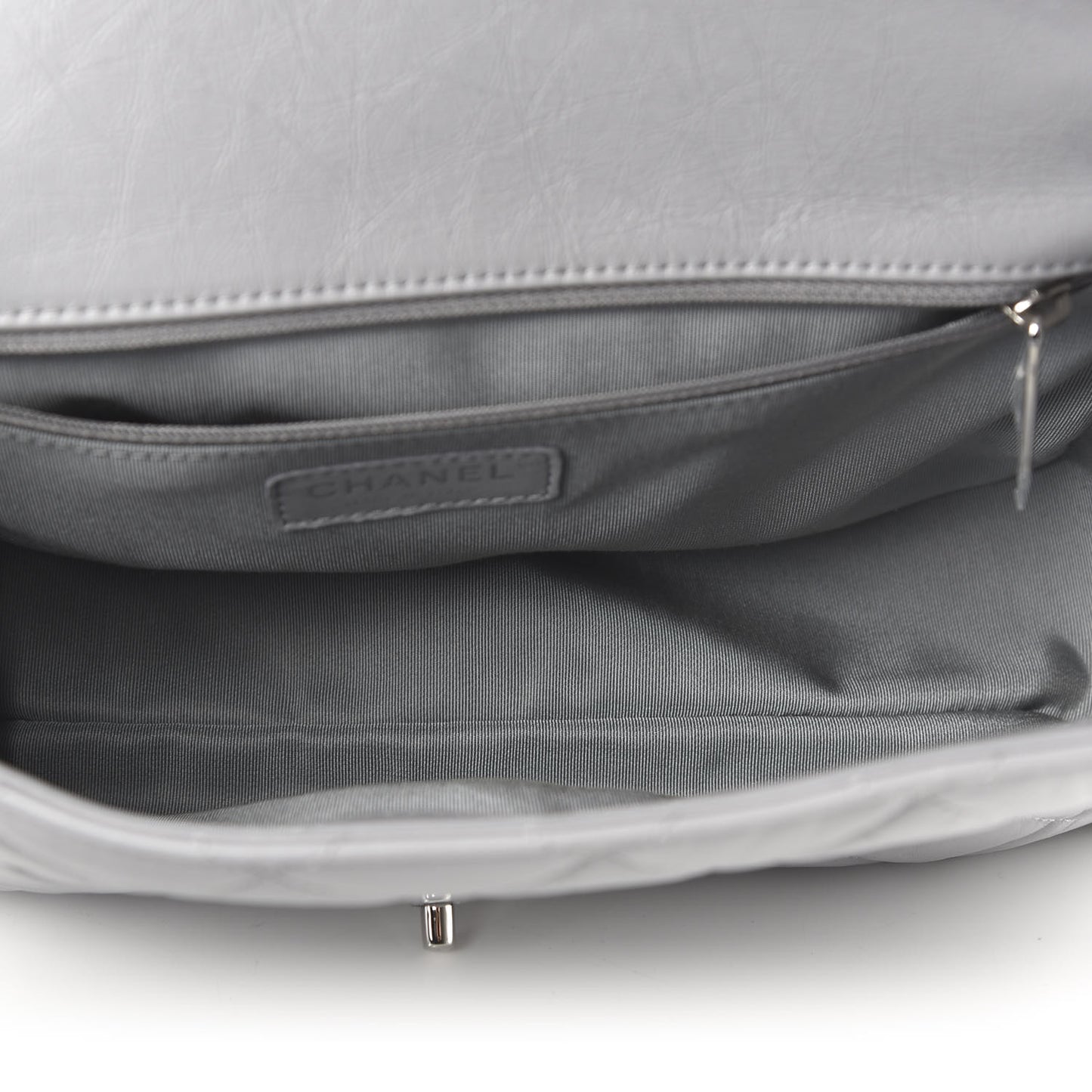 Crumpled Calfskin Large Chain All Over Flap Grey