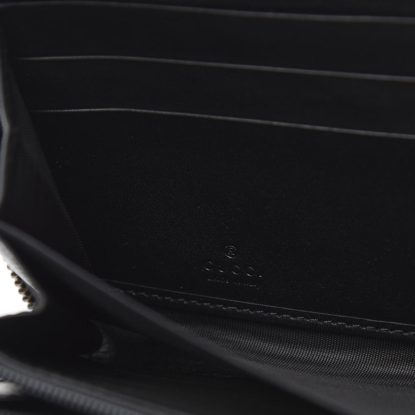 Calfskin Matelasse Pearly GG Marmont Zip Around Wallet Black