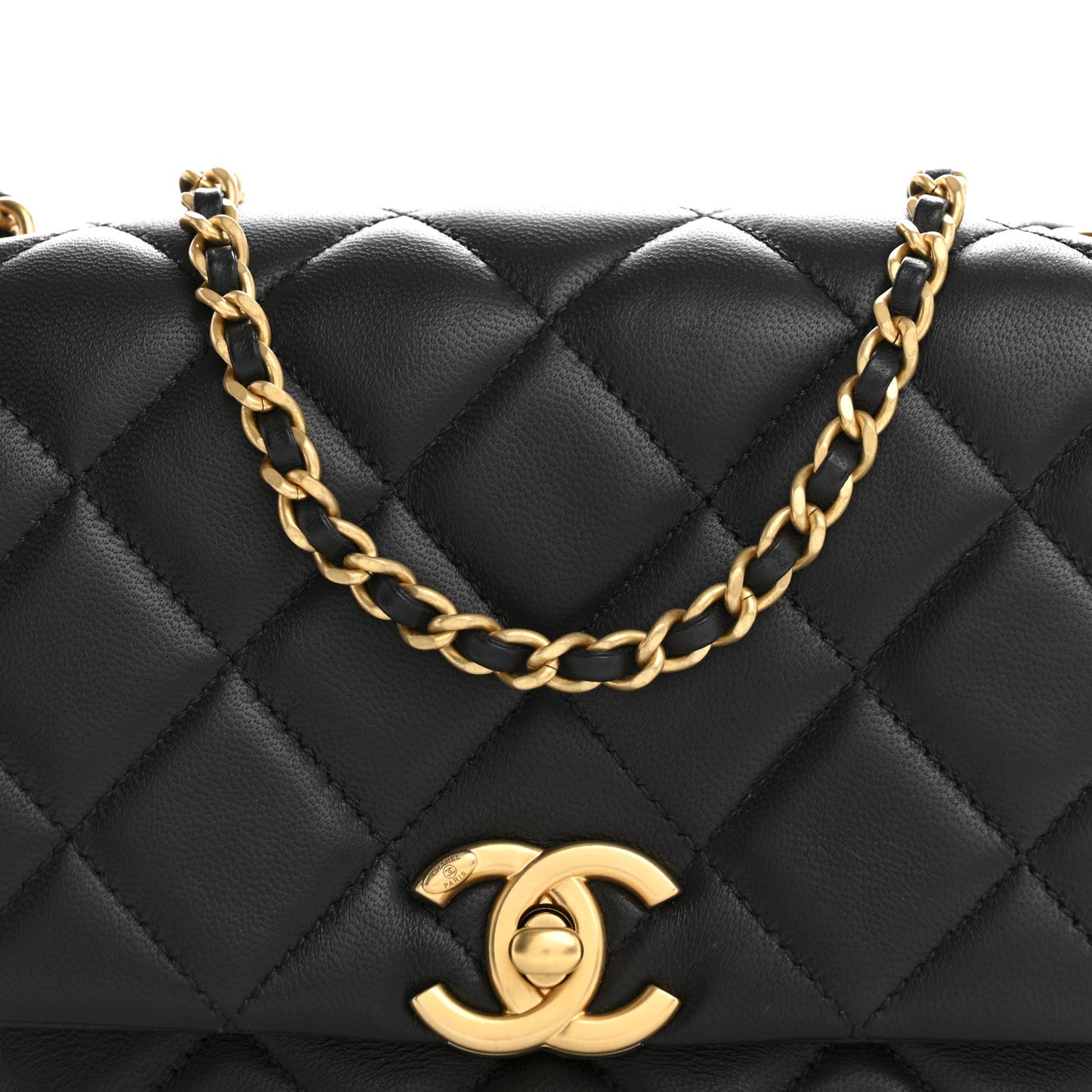 Lambskin Quilted  Pearl  Flap Black