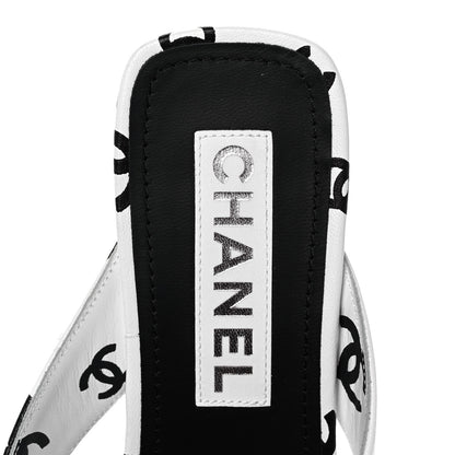Chanel Lambskin Printed CC Thong Sandals 38 White Black 7 of 9