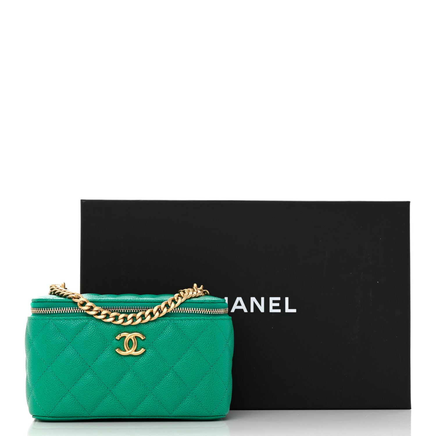 Chanel Caviar Quilted Sweetheart Vanity Case Green 12 of 12