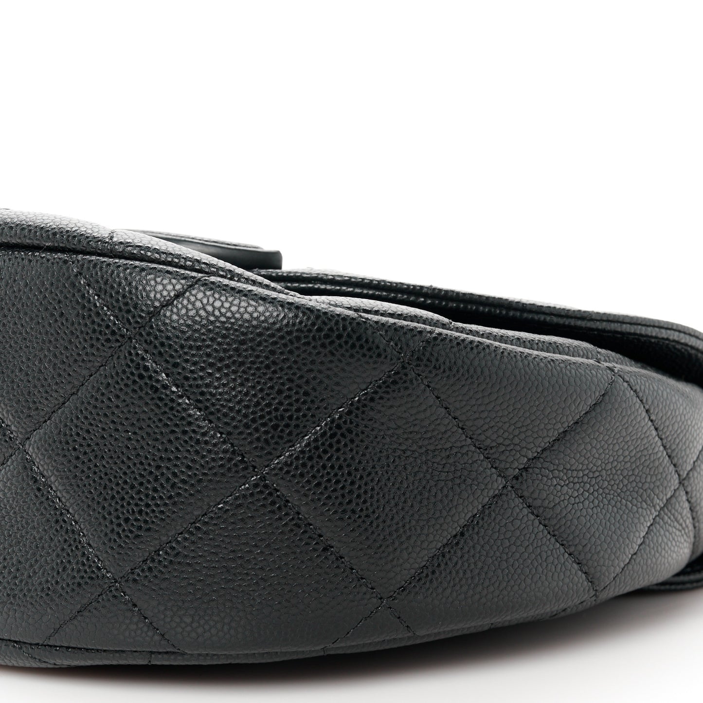 Caviar Quilted Small Messenger Flap Black
