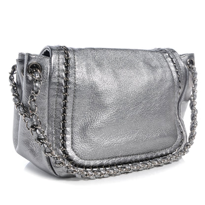 Chanel Luxe Ligne Flap Bag Silver 3 of 8