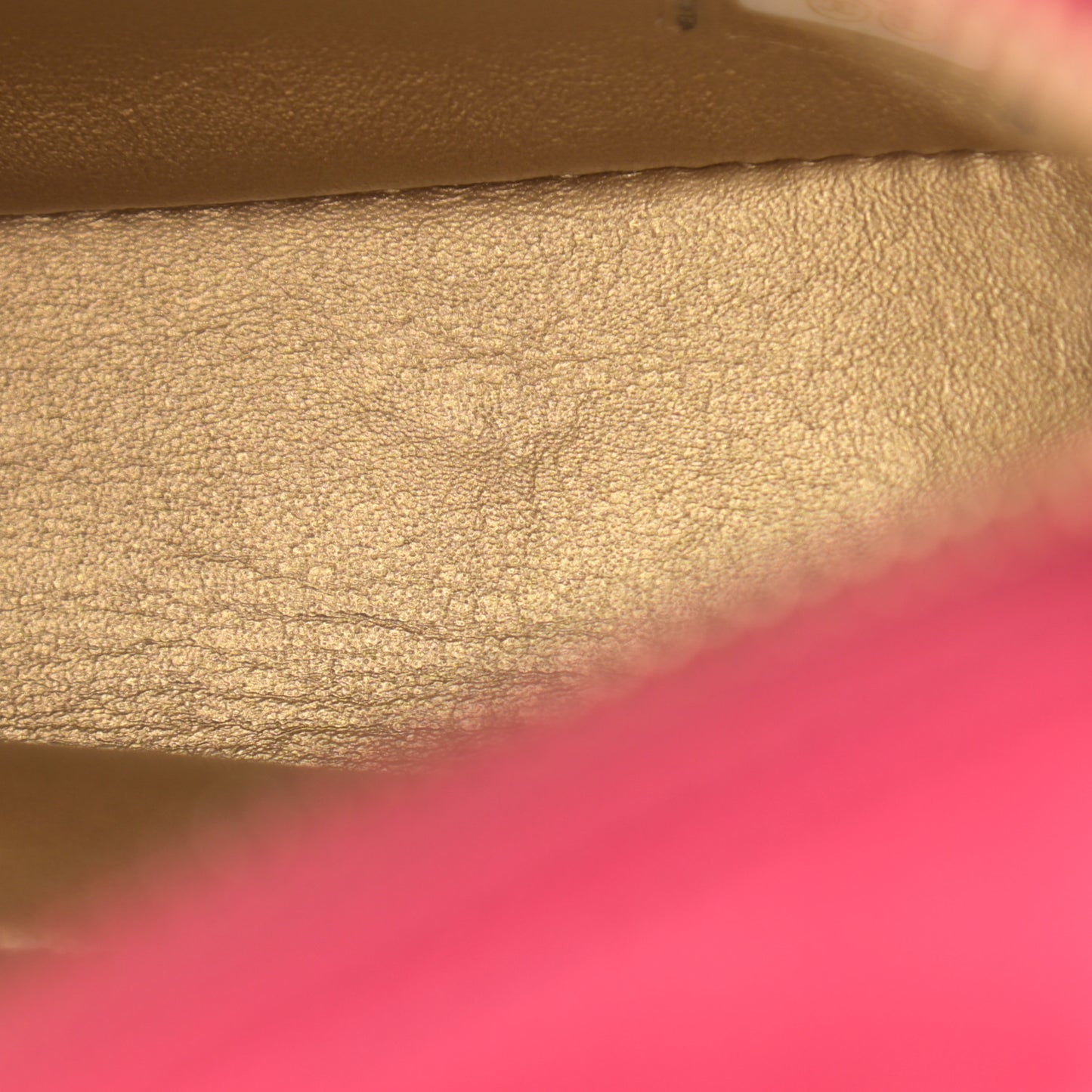 Lambskin Quilted Coco Midnight Camera Case Pink