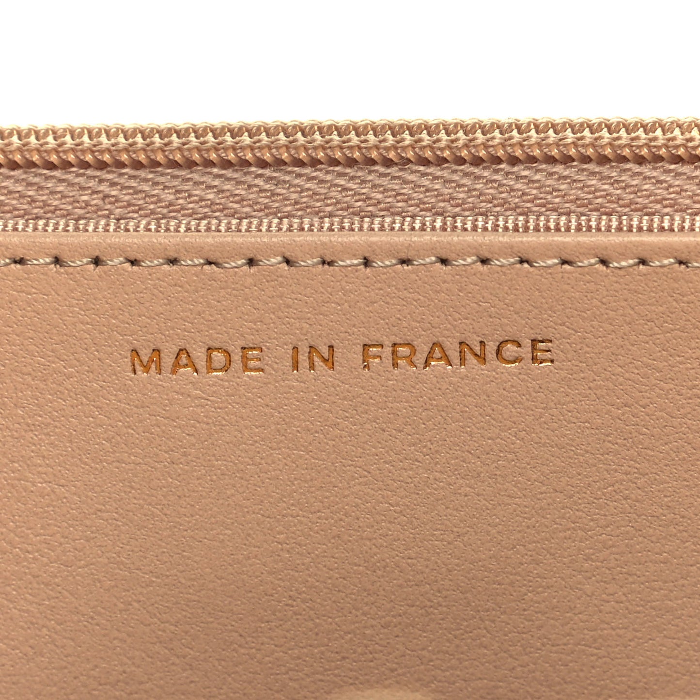 Caviar Quilted Wallet On Chain WOC Beige
