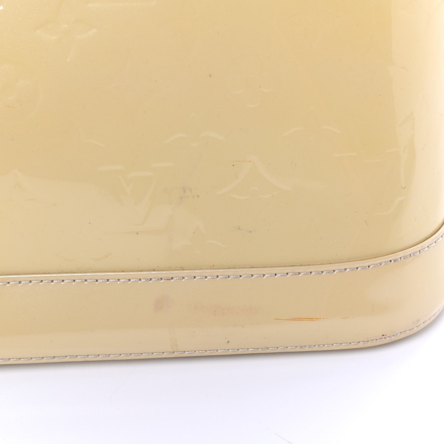 Louis Vuitton Vernis Alma GM Blanc Corail 12 of 12
