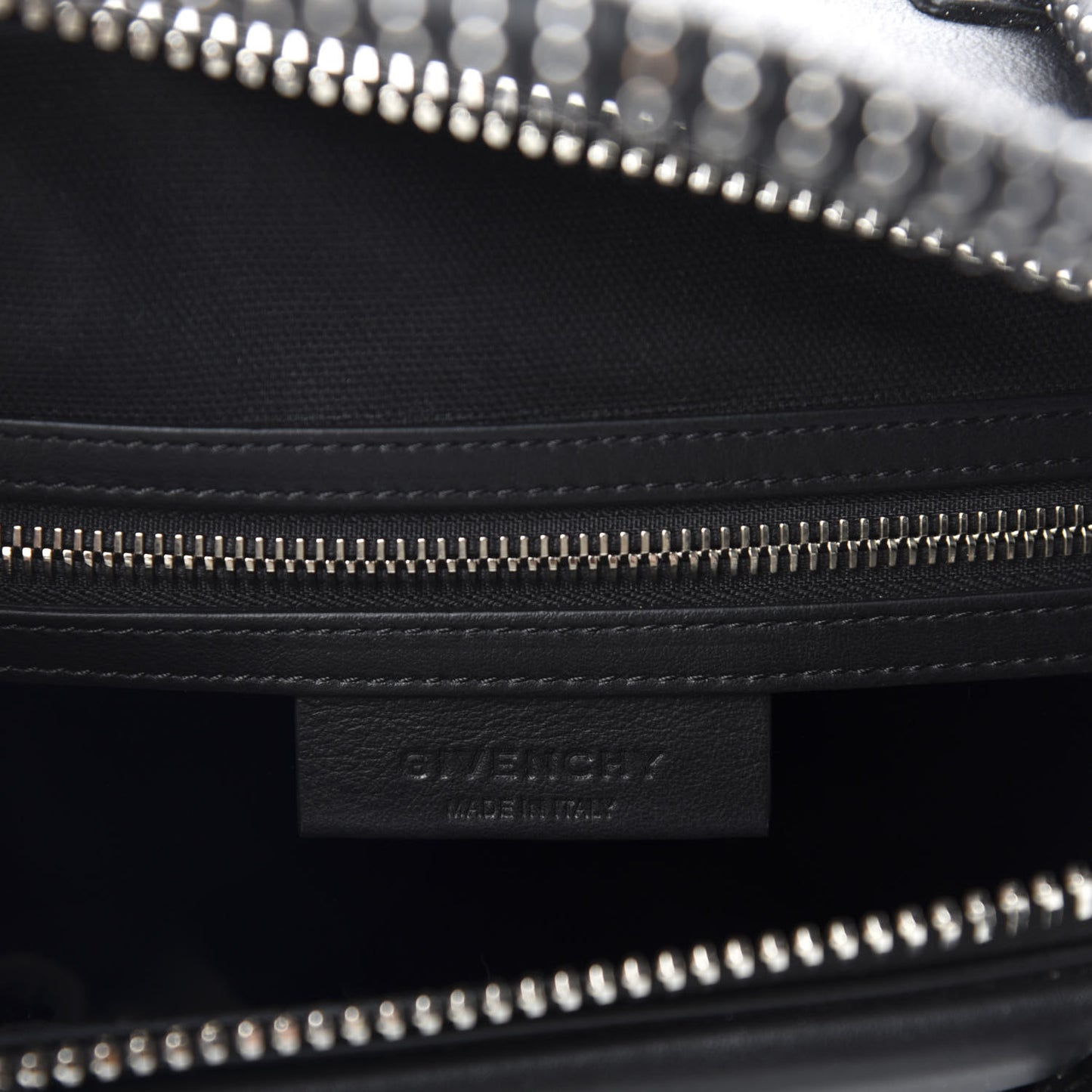Calfskin Small Studded Antigona Black