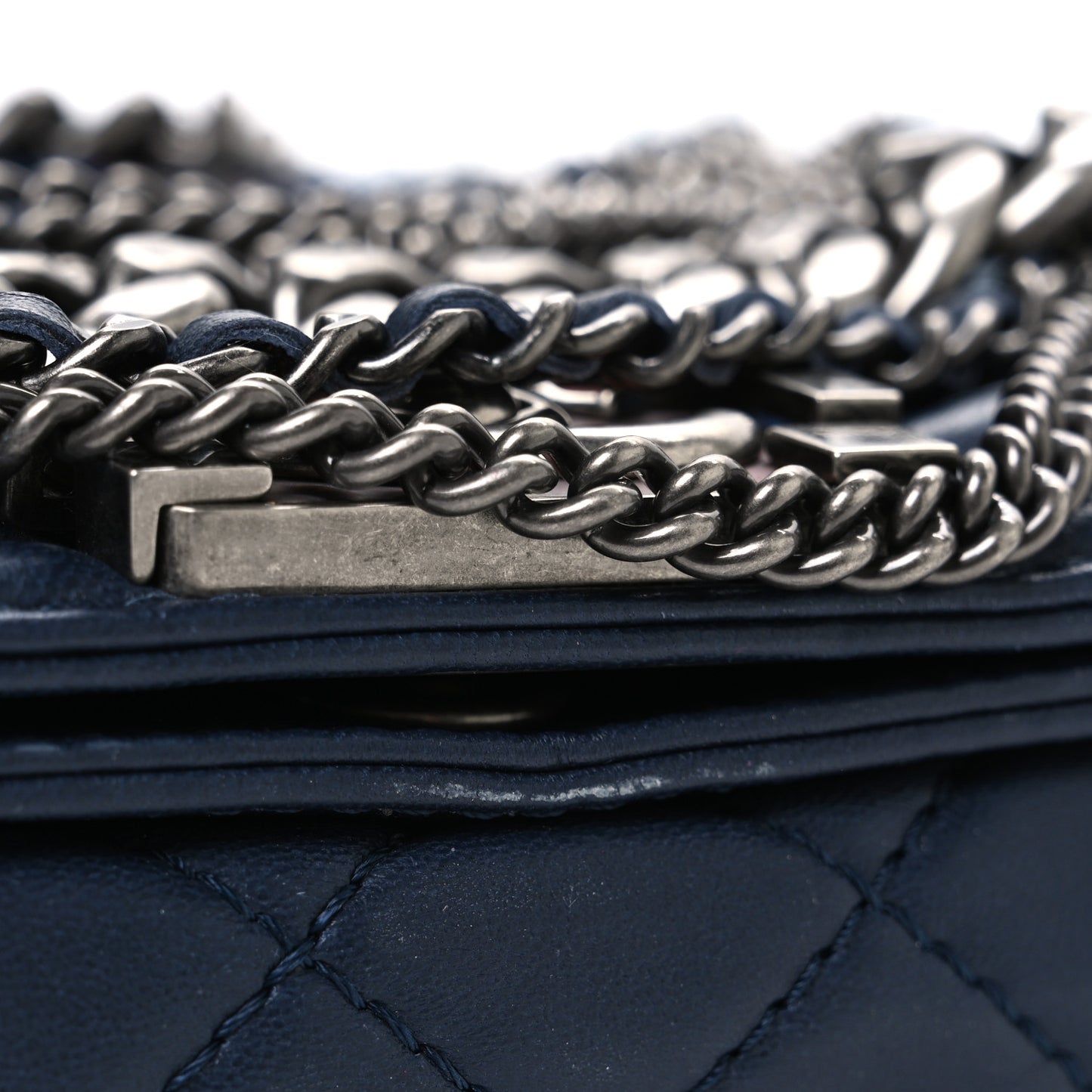 Lambskin Denim Tweed Medium Enchained Boy Flap Navy Blue